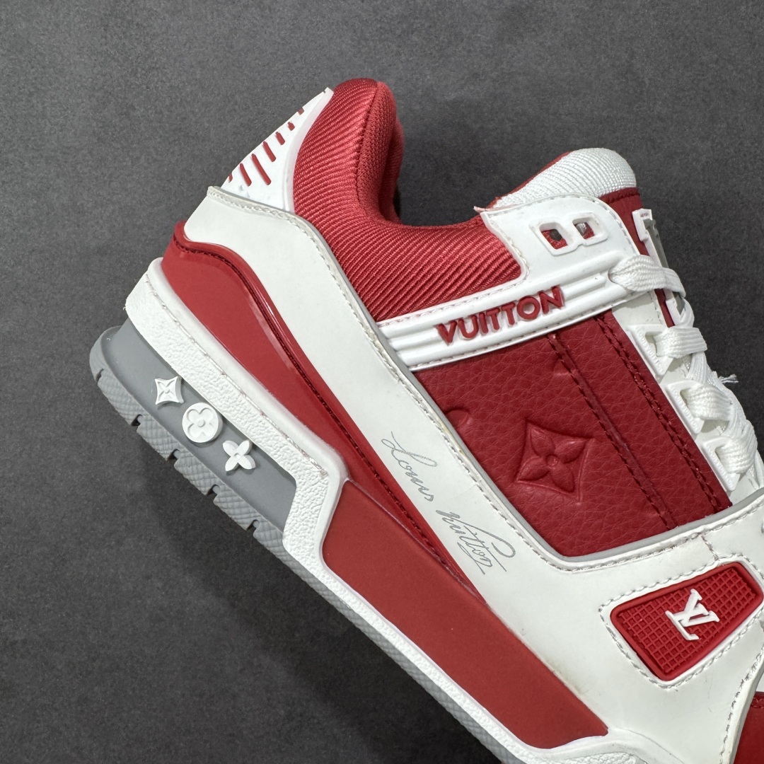 图片[6]-【广东纯原版本】LV Run Away 运动鞋 拼接 Epi 牛皮革和 Monogram 压纹粒面牛皮革，再现传统跑鞋的灵感启发。楔形外底延续标志性设计，品牌字母和标识分饰鞋舌和鞋后。Monogram 压纹粒面牛皮革和 Epi 牛皮革橡胶外底 尺码：36-45 编码：FJB390400-选品中心