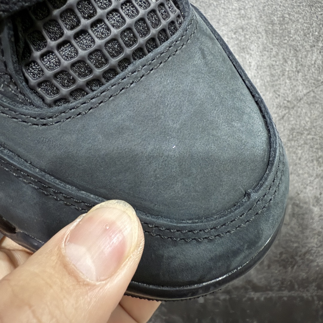 图片[5]-【kz纯原版】Air Jordan 4 Retro AJ4 乔4黑猫2.0复刻版 FV5029-010 全新升级改良 顶级原厂麂皮绒感到位 原鞋原楦原纸板同源开发 完美呈现乔4的版型 内侧正确双色网格 还原细节 原厂皮料 正确气垫颜色 正确网格工艺 正确拉帮工艺 全鞋原装材料制作 原档案原模具打造 支持全方位与正品对比 尺码：36-48.5-选品中心