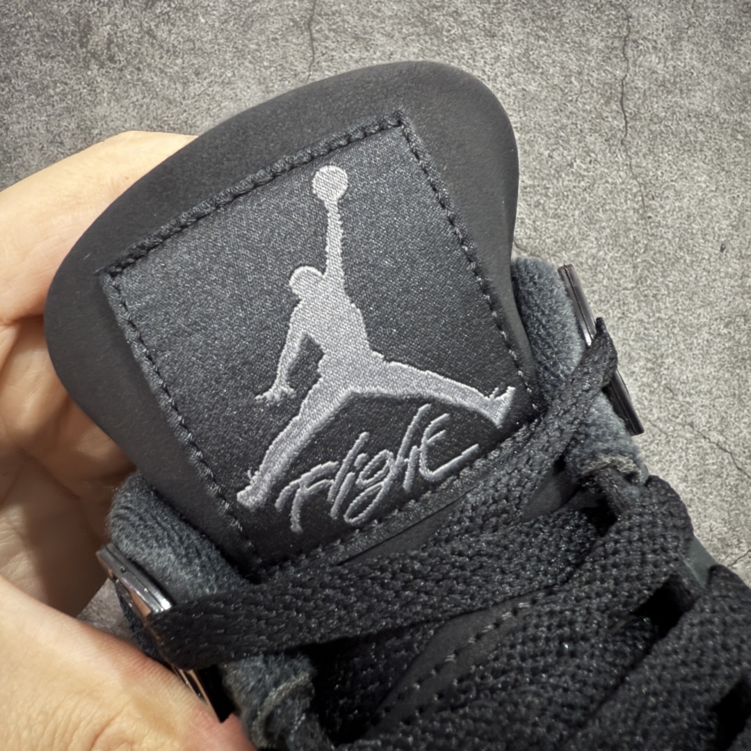 图片[6]-【kz纯原版】Air Jordan 4 Retro AJ4 乔4黑猫2.0复刻版 FV5029-010 全新升级改良 顶级原厂麂皮绒感到位 原鞋原楦原纸板同源开发 完美呈现乔4的版型 内侧正确双色网格 还原细节 原厂皮料 正确气垫颜色 正确网格工艺 正确拉帮工艺 全鞋原装材料制作 原档案原模具打造 支持全方位与正品对比 尺码：36-48.5-选品中心