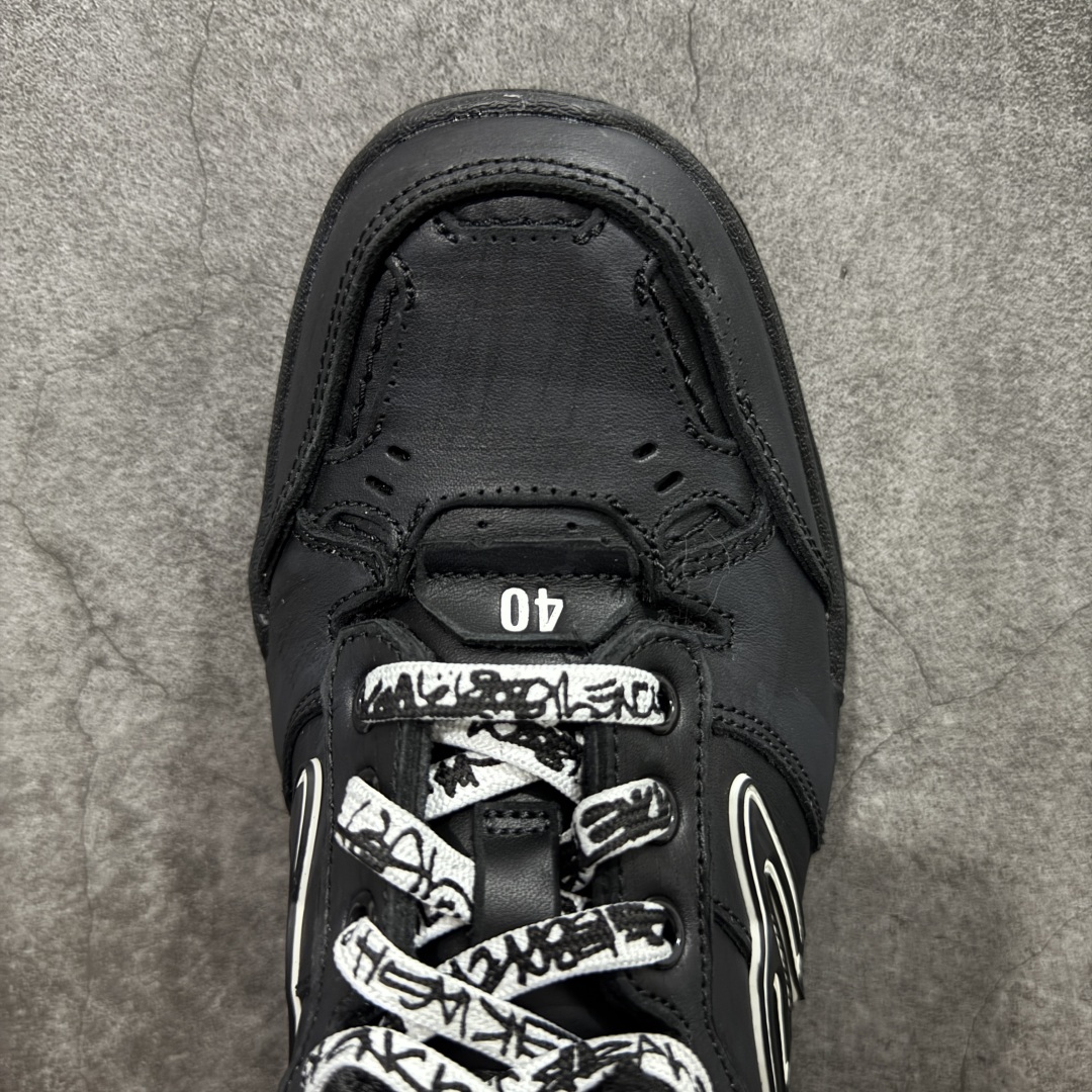 图片[5]-【纯原PK版】Balenciag 巴黎世家18代 最新Hamptons系列 情侣款 破损 做旧 休闲 运动鞋 顶级大厂出品 天花板品质 品质细节比工厂版本都要好很多 自行对比 原版购入开发做货 ▪️面料： 原版定制进口头层牛皮 ▪️内里：进口透气毛巾绒里 ▪️鞋底：原版开模防滑橡胶材质 ▪️底厚：3CM ▪️尺码： 35-46-选品中心