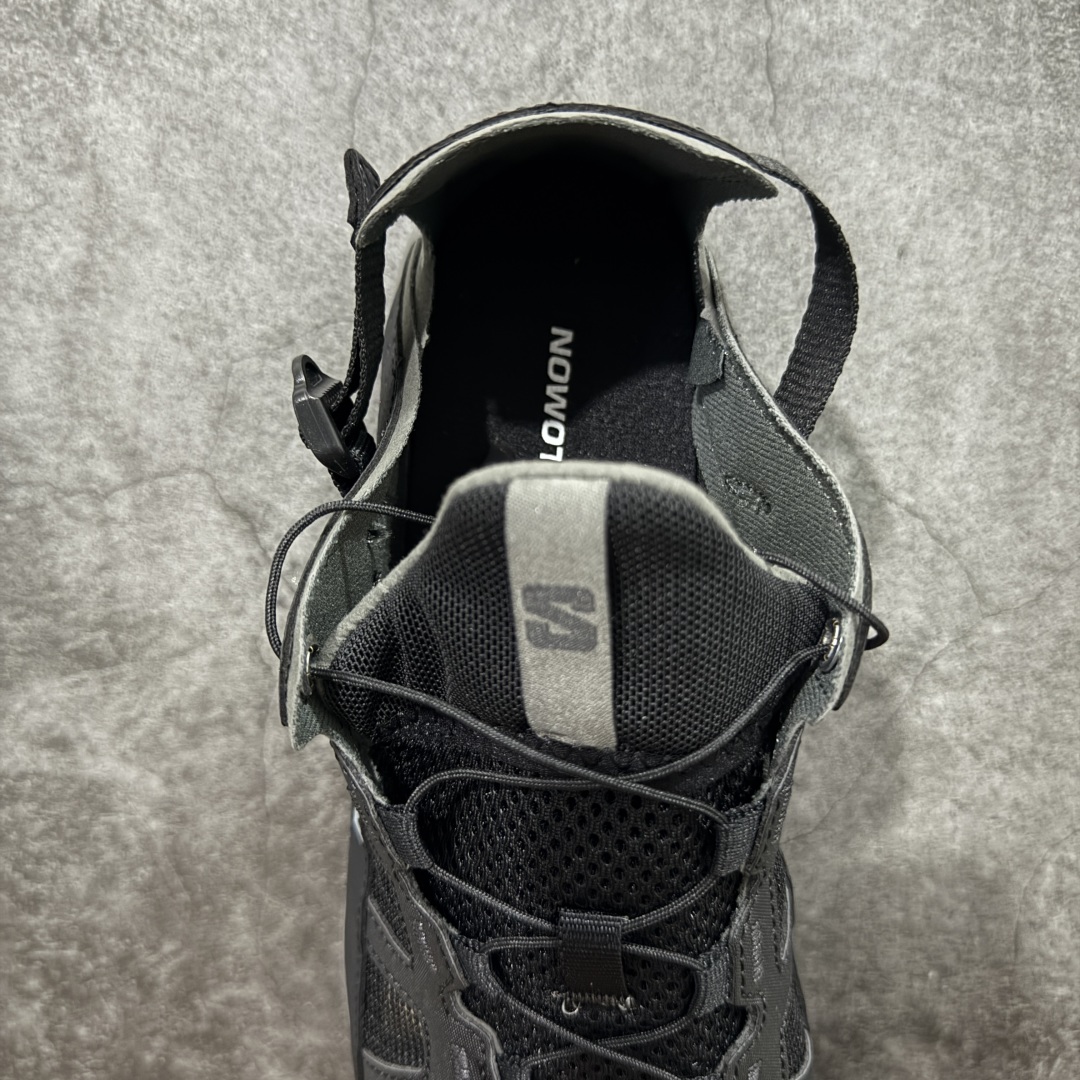 图片[8]-【666版本】SALOMON萨洛蒙 Techamphibian 5 T5圆头舒适 透气速干抓地 溯溪鞋 黑色 471151 纯原外贸平台特供订单 耗时半年巨作 #全套原纸板楦头开发 #原厂特供网布配套加持 #确保原汁原味 完美呈现版型 #原档数据独家私模五层组合大底 #男女鞋同步官方开发至46 #原装Ortholite轻量化鞋垫 #中底布带钢印编号 原厂TPU锁扣 #进口港宝加持 后跟自然饱满 还原公司包裹性 #鞋面采用SENSIFT贴合技术 #全方位贴合包裹脚型 #鞋跟部鞋底牵引设计 #提供强大的抓地性能 #更适应野外崎岖不平的道路 #其3D ADVANCED CHASSIS底盘 材料轻量大化 钉齿设计更具稳定性 防护性 #鞋底易磨损区运用CONTAGRIP高耐磨材料 应对城市硬质路面长距离跑考验 尺码：36 36.5 37.5 38 38.5 39 40 40.5 41 42 42.5 43 44 45-选品中心