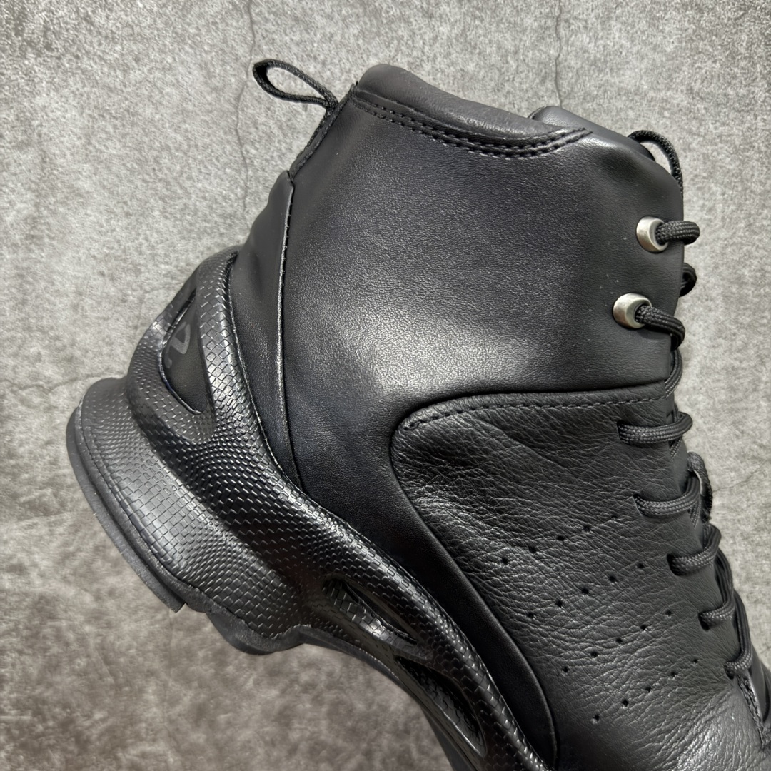 图片[7]-【广东纯原】Ecco爱步 Biom C 牛皮 轻盈舒适及踝高帮户外靴 ECCO以三大核心特征为依托：北欧设计风格、鞋履制作、积极的生活方式。北欧设计风格：北欧设计特点是独特、有格调、实用和简约，并且品质优良。鞋履制作：ECCO钟爱鞋履制作以及一切与鞋履制作相关的事物。积极的生活方式：ECCO的创始人希望制作出的鞋履无需磨合，即可完美贴合脚型，帮助人们享受行走的乐趣。ECCO的成功源自其产品质量和创新的技术水平，恪守“鞋遵循双足”的设计理念，将的舒适度和风格融为一体。ECCO跑遍全世界寻找创新的原料。从制革制鞋一体化的设置，源头上控制皮革质量，确保对人体无害。 尺码：38 39 40 41 42 43 44 （皮鞋码）-选品中心