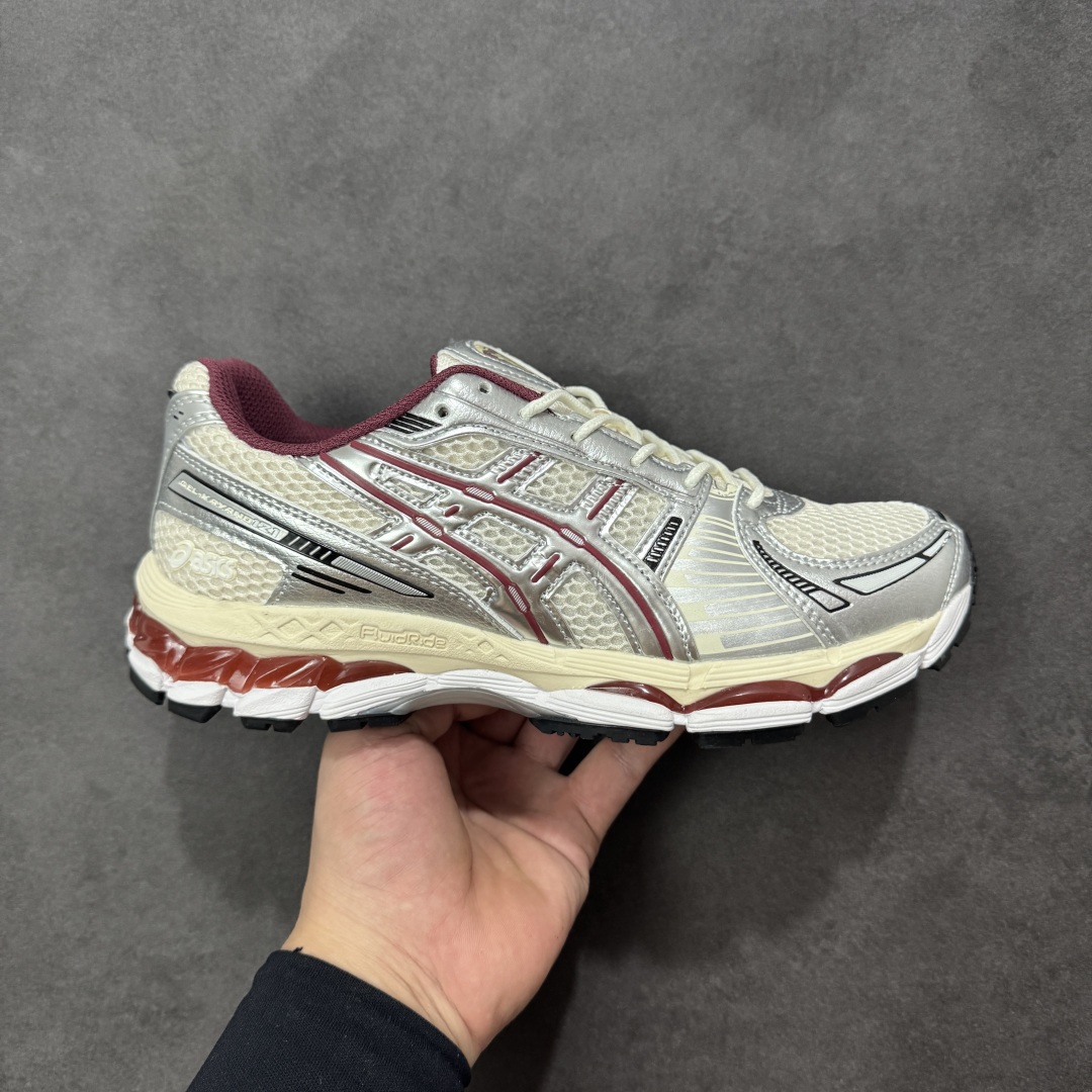 【公司级】Asics Gel-Kayano 12.1 亚瑟士运动休闲透气专业跑鞋 采用工程弹性双层再生针织密度鞋面材质 后跟3D可视GEL缓震乳胶物料 升级FF BLAST PLUS全新缓震中底部位科技材质 外置高耐磨橡胶外底 稳步升级,跑出节奏 尺码:36 37 37.5 38 39 39.5 40 40.5 41.5 42 42.5 43.5 44 45-选品中心