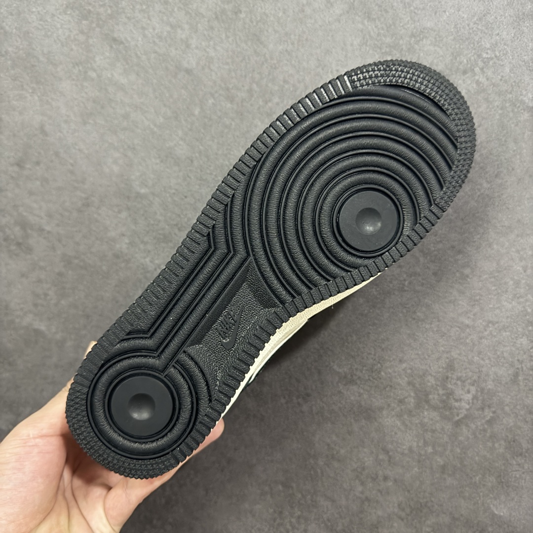 图片[9]-【定制版】Nike Air Force 1 Low 07 x GUCCI 黑白绿双小勾 原楦头原纸板 打造纯正低帮空军版型 货号：KJ1688-024 尺码：36 36.5 37.5 38 38.5 39 40 40.5 41 42 42.5 43 44 44.5 45-选品中心