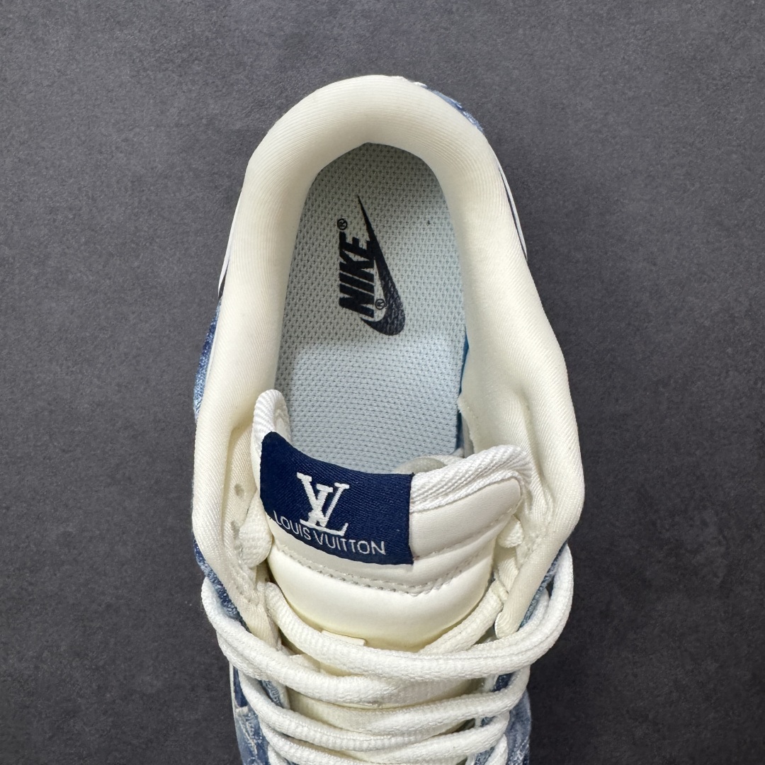 图片[7]-【定制版】Nike SB Dunk Low“LV联名——白蓝水牛仔” 高端定制 低帮休闲板鞋 定制鞋盒 高端防水牛仔布 顶级夜光效 Ortholite鞋垫透气防臭 大厂纯原品质出货 超高清洁度 皮料切割干净无任何毛边 细节完美 货号：YF9511-903 尺码：36 36.5 37.5 38 38.5 39 40 40.5 41 42 42.5 43 44 44.5 45 编码：HXSB330340-选品中心