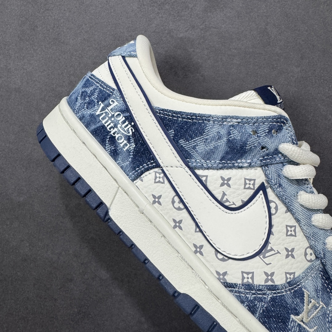 图片[6]-【定制版】Nike SB Dunk Low“LV联名——白蓝水牛仔” 高端定制 低帮休闲板鞋 定制鞋盒 高端防水牛仔布 顶级夜光效 Ortholite鞋垫透气防臭 大厂纯原品质出货 超高清洁度 皮料切割干净无任何毛边 细节完美 货号：YF9511-903 尺码：36 36.5 37.5 38 38.5 39 40 40.5 41 42 42.5 43 44 44.5 45 编码：HXSB330340-选品中心