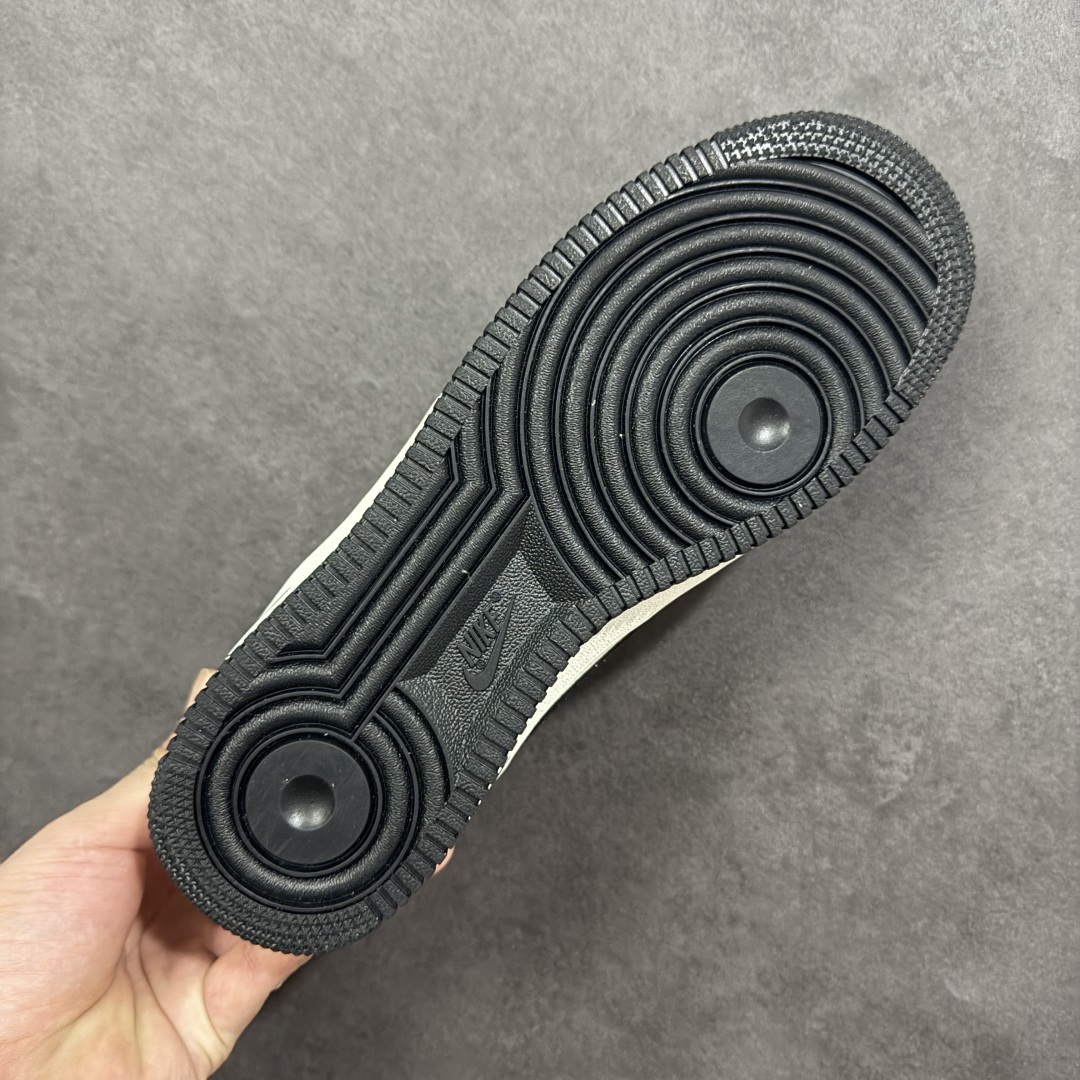 图片[9]-【定制版】NIke Air Force 1 \’07 Low NIKE–经典黑白 空军一号低帮 运动鞋 休闲鞋 折边针车 工艺难度大 原楦头原纸板 高端定制鞋盒 原厂鞋底 超高清洁度 细节完美 货号：NH0601-574 尺码：36 36.5 37.5 38 38.5 39 40 40.5 41 42 42.5 43 44 44.5 45 编码：HXSB310320-选品中心