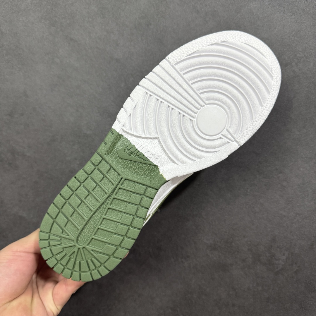 图片[9]-【定制版】Nike SB Dunk Low“斯图西联名——双拼迷彩” 周年高端定制 低帮休闲板鞋 定制鞋盒 大厂纯原品质出货 超高清洁度 皮料切割干净无任何毛边 细节完美 货号：DG1988-010 尺码：36 36.5 37.5 38 38.5 39 40 40.5 41 42 42.5 43 44 44.5 45 编码：HXSB330340-选品中心