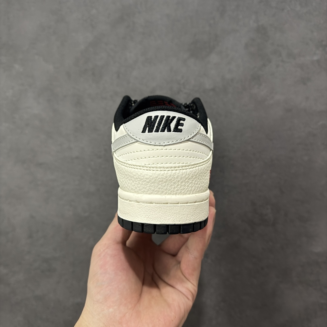 图片[4]-【定制版】Nike SB Dunk Low Supreme联名 米黑灰 周年高端定制 低帮休闲板鞋 #定制鞋盒 大厂纯原品质出货 超高清洁度 皮料切割干净无任何毛边 细节完美 货号：JP1628-030 尺码：36 36.5 37.5 38 38.5 39 40 40.5 41 42 42.5 43 44 44.5 45-选品中心
