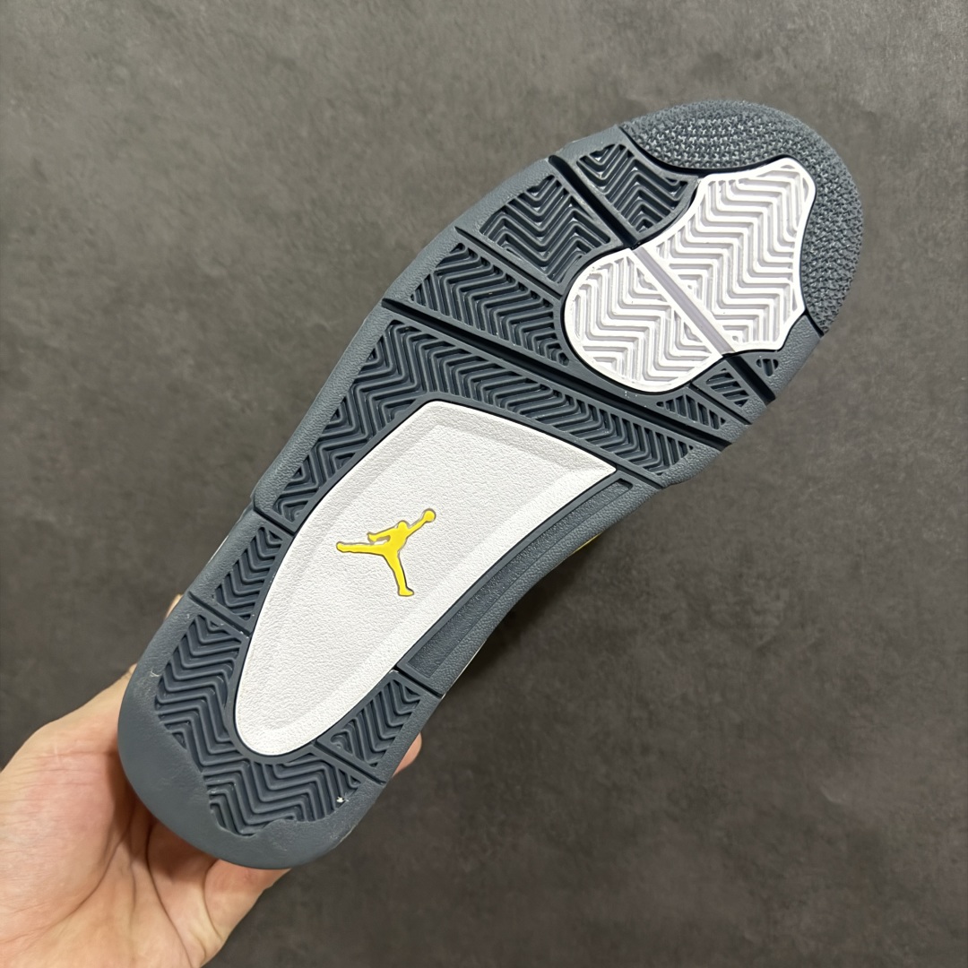 图片[9]-【GQ福利版】Air Jordan AJ4 全头层 外贸尾单 零售圈做工 抵债套现 原纸板楦头开发 定制优质皮料 完美鞋型匹配公司货 正确TPU鞋舌锁扣 最新原厂底模 大底卡色咬花完美 鞋柜必备鞋款 尺码：40 40.5 41 42 42.5 43 44 44.5 45 46 47.5-选品中心