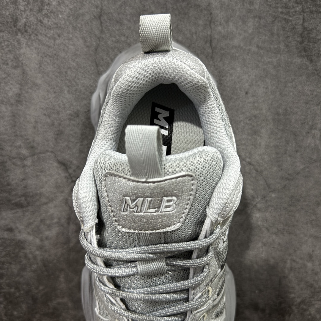 图片[8]-【纯原版】MLB Winner Chunky 25新款 NY百搭舒适休闲潮流运动厚底增高 防滑耐磨 低帮 老爹鞋 男女同款 潮流厚底时尚街头赛博皮面老爹鞋 MLB官方同步出货 虞书欣等众多潮流明星同款 高弹双层MD大底 原楦原档案数据开发版型（完美鞋头弧度/后套收口效果🆚市面文案版本‼️） 原厂立体填充鞋舌海绵 中底注胶孔原数据开发模具大底原厂转印标市面上唯一纯原版本 原材料打造 内增高6cm 原厂1：1模具开发 原厂进口纳米材质 原厂 全套手提袋 原盒雷射防伪标包装 天猫订单品质 官网尺码：35 36 36.5 37.5 38 38.5 39 40 40.5 41 42 42.5 43 44 45-选品中心