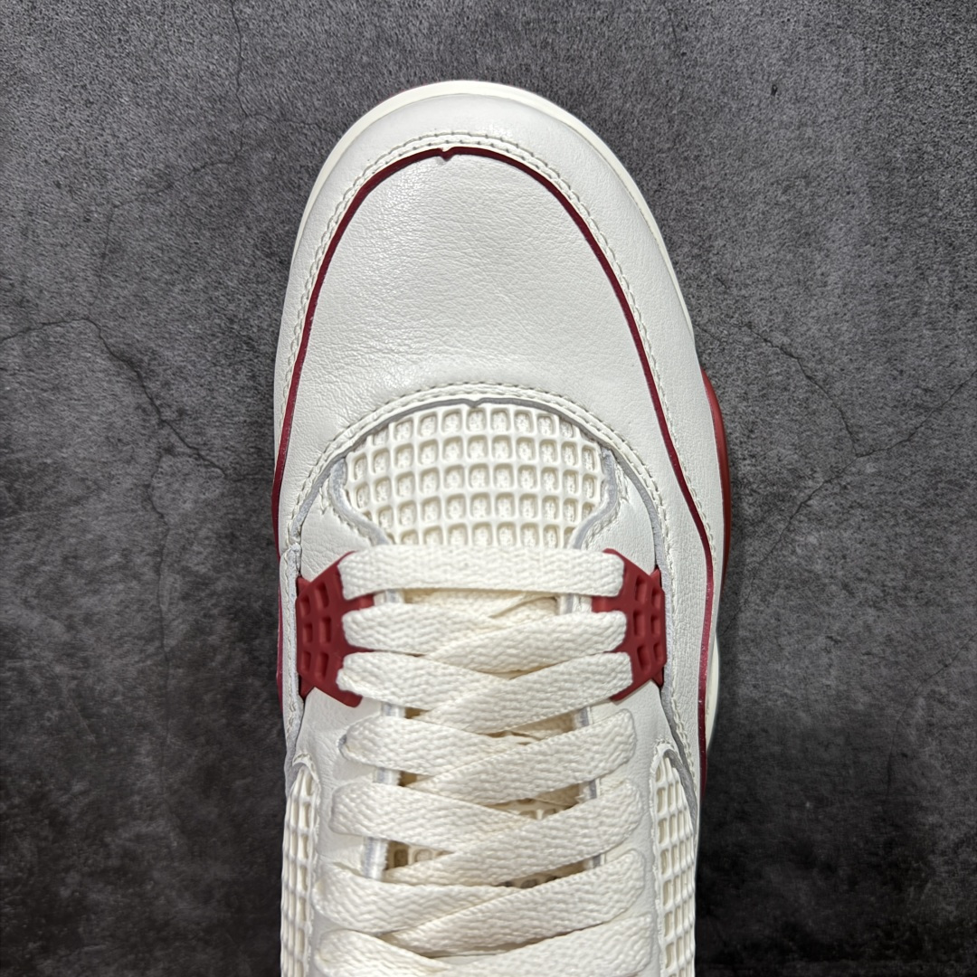 图片[5]-【OG纯原版】Air Jordan 4 Retro \”Valentine\’s Day\” AJ4 乔丹4代红色情人节 货号：HV0823-108 大厂出品 原厂原材料打造 市场天花板级别货品 欢迎对比品鉴‼️ 鞋身整体以米白色皮革为主，搭配米白色的鞋带，让鞋子看起来更有整体感。鞋侧身米白色格网透出米白色内层，鞋舌顶端米白的标签，以红色Jumpman Logoo以及Flight刺绣字样，彰显球鞋身份；鞋带孔部位的TPU装饰采用红色呈现，更具细节感。鞋帮部分和后跟位置的提环使用米白色TPU材质，给鞋身带来更多色彩层次感；最特别的地方还是鞋舌内侧和鞋垫上，加入了口红唇印图案，进一步烘托情人节的甜蜜气氛。后跟及外底Jumpman Loggo均采用红色点缀，中底使用红色妆点，复古米白色橡胶外底的设计，最后以搭载有开窗式Air Sole气垫的中底进行收尾。 货号：HV0823-108 尺码：35.5 36 36.5 37.5 38 38.5 39 40 40.5 41 42 42.5 43 44 44.5 45 46 47.5-选品中心