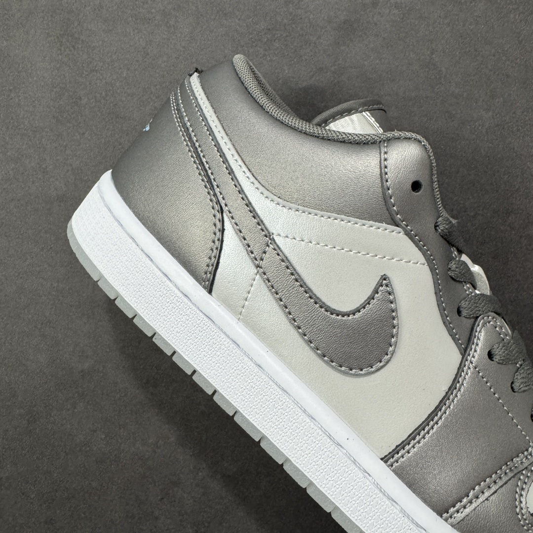 图片[6]-【K版纯原】Air Jordan AJ1 Low 低帮 灰绿 IM5129-010 全新流水线出品 市场第二梯队最强版 全部原鞋开发 原楦原纸板开发 全鞋电脑针车 原厂内置全掌气垫 原盒内在原标 唯一Zp原版鞋带绑法 免检产品 全新2022版型 全头层皮料 完美零毛边处理 原厂配置全掌气垫 价格定位良心 新配色陆续出货 尺码：36-46-选品中心