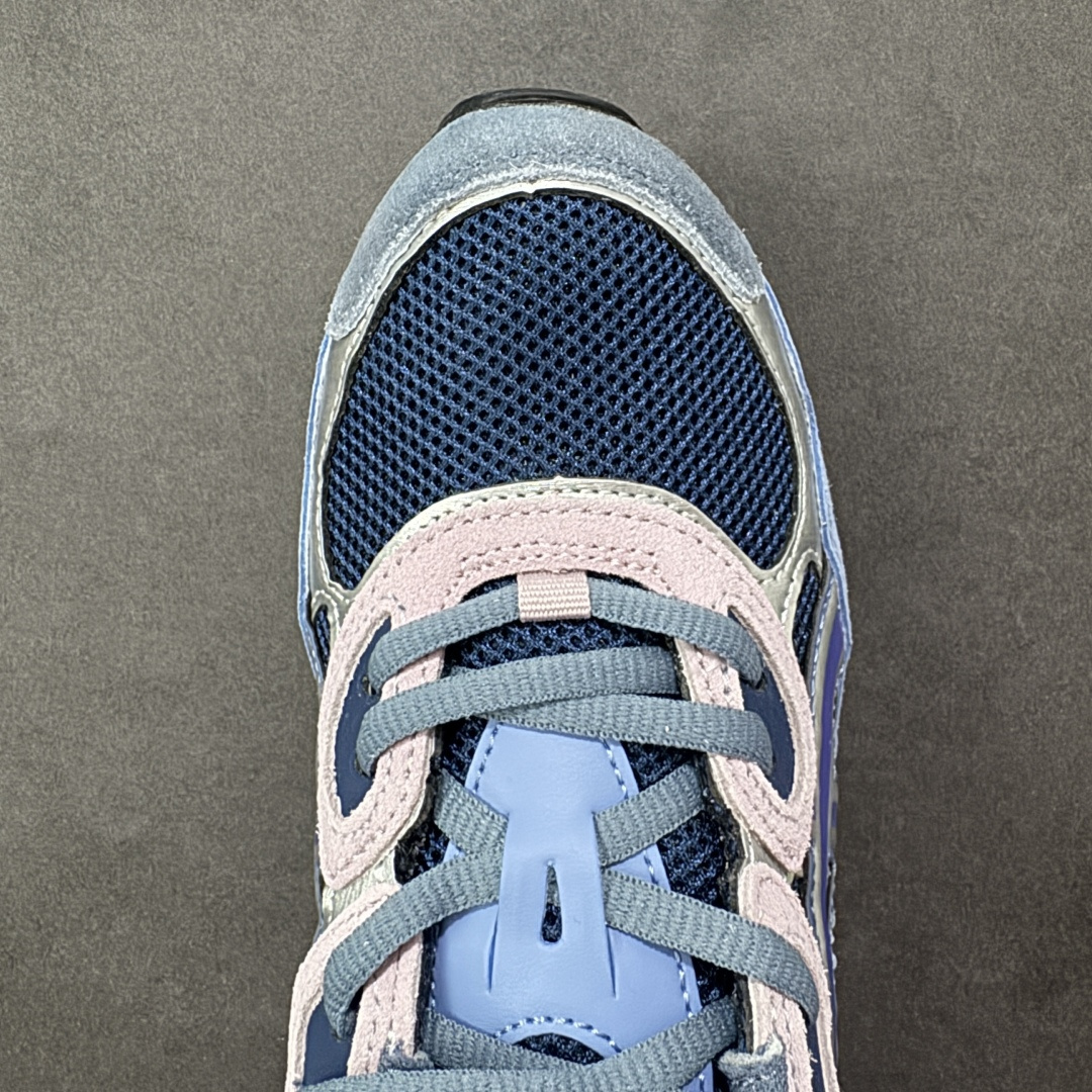 图片[8]-【公司级】Asics Gel-NYC复古单品 亚瑟士ASICSTIGER秋季新款休闲鞋 厚底街头运动休闲鞋 ASICS亚瑟士推出全新GEL-NYC，彰显纽约都市活力 这次的新系列融入了多个版本GEL的经典设计风格，广受好评。其设计灵感来源于GEL-NIMBUS 3,GEL-MC PLUS V 和 GEL-CUMULUS 16 这些往日经典鞋款。GEL-NYC使用GEL-CUMULUS 16鞋款的鞋楦设计,展现了独特的现代化美学。鞋底采用了轻质发泡材料,并在后跟和前掌处采用了ASICS亚瑟士核心科技——GEL缓震胶,赋予鞋款强大的缓冲性能,提供了更柔软舒适的穿着体验。而在原有设计的启发之上,此次鞋款采用更贴合当今潮流趋势的材料和创新技术,展现出纽约充满活力的都市精神。 尺码：36-45-选品中心