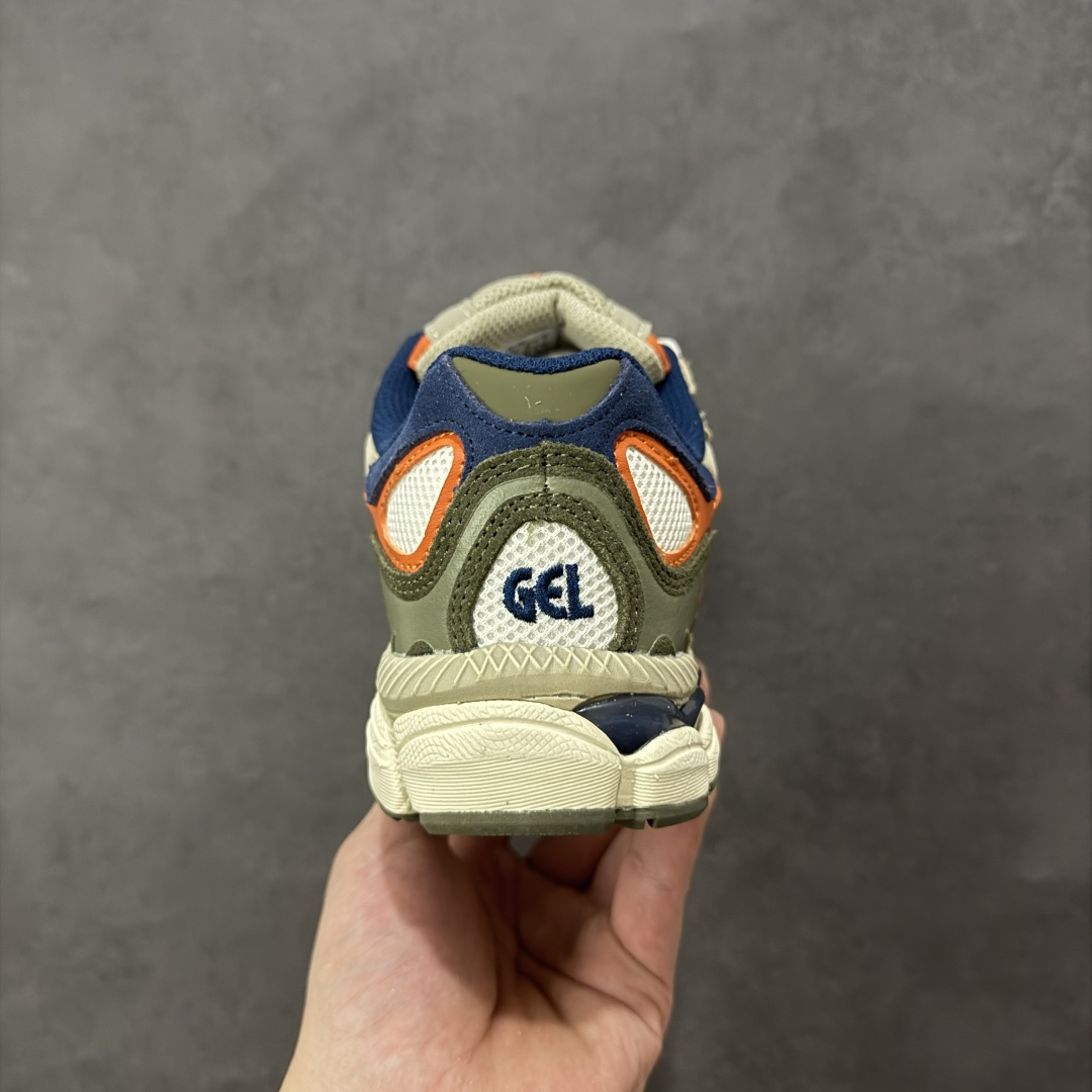 图片[4]-【公司级】Asics Gel-NYC复古单品 亚瑟士ASICSTIGER秋季新款休闲鞋 厚底街头运动休闲鞋 ASICS亚瑟士推出全新GEL-NYC，彰显纽约都市活力 这次的新系列融入了多个版本GEL的经典设计风格，广受好评。其设计灵感来源于GEL-NIMBUS 3,GEL-MC PLUS V 和 GEL-CUMULUS 16 这些往日经典鞋款。GEL-NYC使用GEL-CUMULUS 16鞋款的鞋楦设计,展现了独特的现代化美学。鞋底采用了轻质发泡材料,并在后跟和前掌处采用了ASICS亚瑟士核心科技——GEL缓震胶,赋予鞋款强大的缓冲性能,提供了更柔软舒适的穿着体验。而在原有设计的启发之上,此次鞋款采用更贴合当今潮流趋势的材料和创新技术,展现出纽约充满活力的都市精神。 尺码：36-45-选品中心