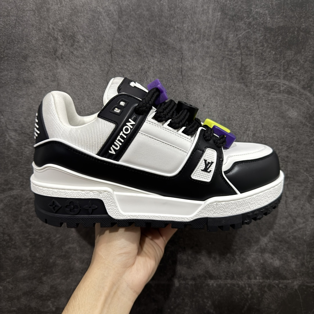 【PK纯原版】Louis Vuitton 路易威登 LV Trainer Maxi 小胖丁系列面包鞋 黑白胖丁 海淘代购同渠道品质 高端零售 外贸充正专供 原版购入开发 ZP级全套包装 完美楦型 正确卡色 大底TPU 质感媲美原版 细节与原版一致 请注意区分市面通货材 尺码:39 40 41 42 43 44 45 46-选品中心