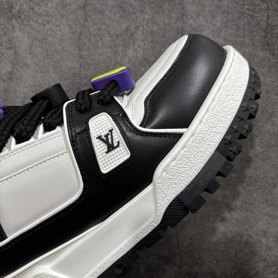 图片[6]-【PK纯原版】Louis Vuitton 路易威登 LV Trainer Maxi 小胖丁系列面包鞋 黑白胖丁 海淘代购同渠道品质 高端零售 外贸充正专供 原版购入开发 ZP级全套包装 完美楦型 正确卡色 大底TPU 质感媲美原版 细节与原版一致 请注意区分市面通货材 尺码：39 40 41 42 43 44 45 46-选品中心