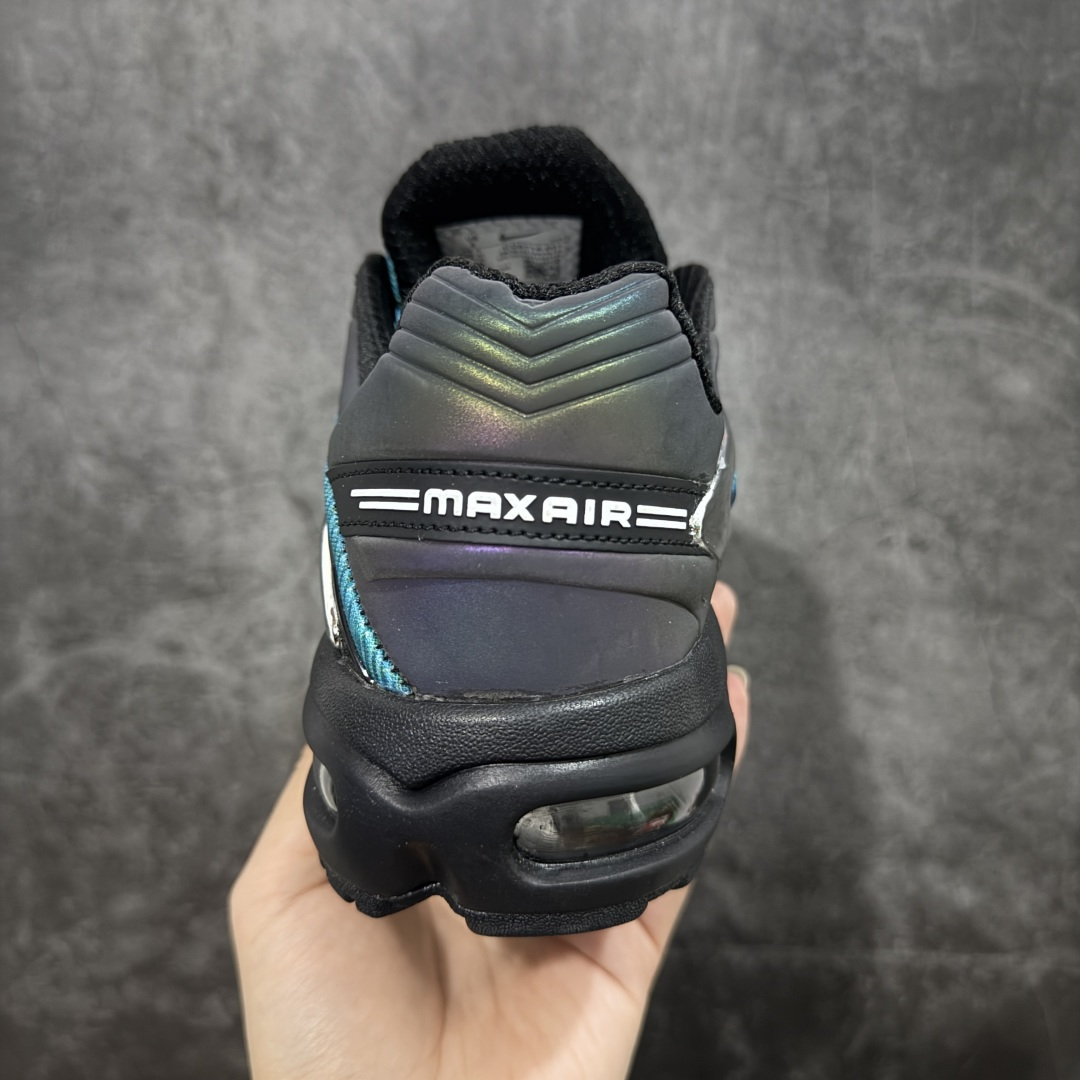 图片[4]-【PE版本】skepta x Nike Air Max Tailwind 复古运动时尚 织物合成革TPU 低帮 休闲跑步鞋 男款 CQ8714-001 这款鞋是英国说唱歌手和Nike合作款，数字打印的蓝色鞋面被黑色TPU骨架包裹，Y2K风格拉满！放射线条的鞋面设计是典型的千禧年运动元素，亮点在于完美融入了仿生图案，粗细不一的曲线营造出十足的动感，颜色也十分百搭，不得不说设计总监就是品味超群 尺码：40-45无半码-选品中心