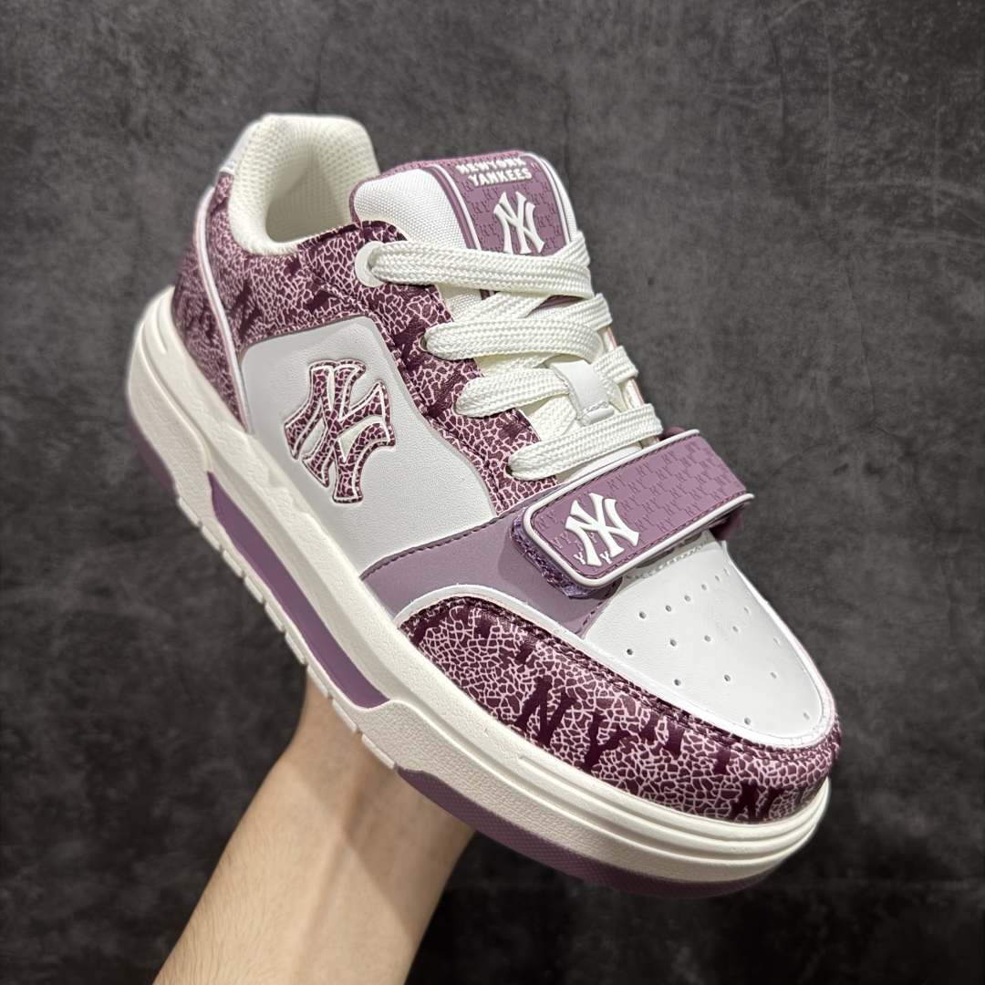 图片[3]-【纯原订单】MLB Chunky Liner Basic NY复古印花学长鞋系列低帮轻量增高厚底百搭休闲运动慢跑鞋板鞋 Korea韩国联名NY美国榄球纽约洋基队限定 市场第一梯队品质 韩国代购版本 MLB专用菱形双针中底布 重点细节中底布带注胶孔 原厂NFC感应吊牌 支持鉴定 一个两位数 原盒原标 全套原楦原纸板原厂数据开发 中韩文保养标贴 绿色防霉片 平台代购专供 独家一比一RB+MD组合大底 高频后跟小人Logo精准对位立体饱满 正确网布加超迁鞋面 转印中底走线紧密 转印Logo工艺表层防刮不掉色 尺码：36 36.5 37.5 38 38.5 39 40 40.5 41 42 42.5 43 44 44.5 45-选品中心