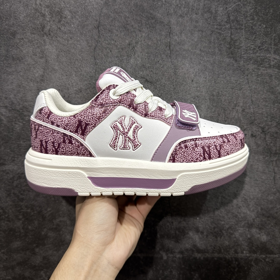 【纯原订单】MLB Chunky Liner Basic NY复古印花学长鞋系列低帮轻量增高厚底百搭休闲运动慢跑鞋板鞋 Korea韩国联名NY美国榄球纽约洋基队限定 市场第一梯队品质 韩国代购版本 MLB专用菱形双针中底布 重点细节中底布带注胶孔 原厂NFC感应吊牌 支持鉴定 一个两位数 原盒原标 全套原楦原纸板原厂数据开发 中韩文保养标贴 绿色防霉片 平台代购专供 独家一比一RB+MD组合大底 高频后跟小人Logo精准对位立体饱满 正确网布加超迁鞋面 转印中底走线紧密 转印Logo工艺表层防刮不掉色 尺码：36 36.5 37.5 38 38.5 39 40 40.5 41 42 42.5 43 44 44.5 45-选品中心