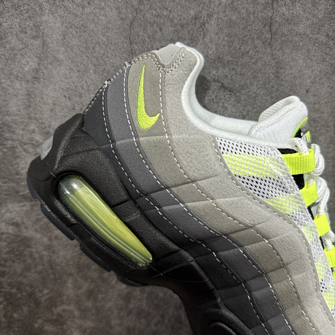 图片[7]-【EM纯原/小绿x】NK Air Max 95 OG 联名复古舒适气垫运动鞋 2025版复刻 HM4740-001 全部配色 原鞋开发生产 高度还原 一眼ZP既视感 男女鞋真标半码制 原楦原纸版数据开发 环保进口透气牛皮革材质 高弹EVA缓震中底组合开窗式Air气垫装置 外置防滑耐磨橡胶外底❗ 尺码：36 37.5 38 38.5 39 40 40.5 41 42 42.5 43 44 44.5 45 46 47.5-选品中心