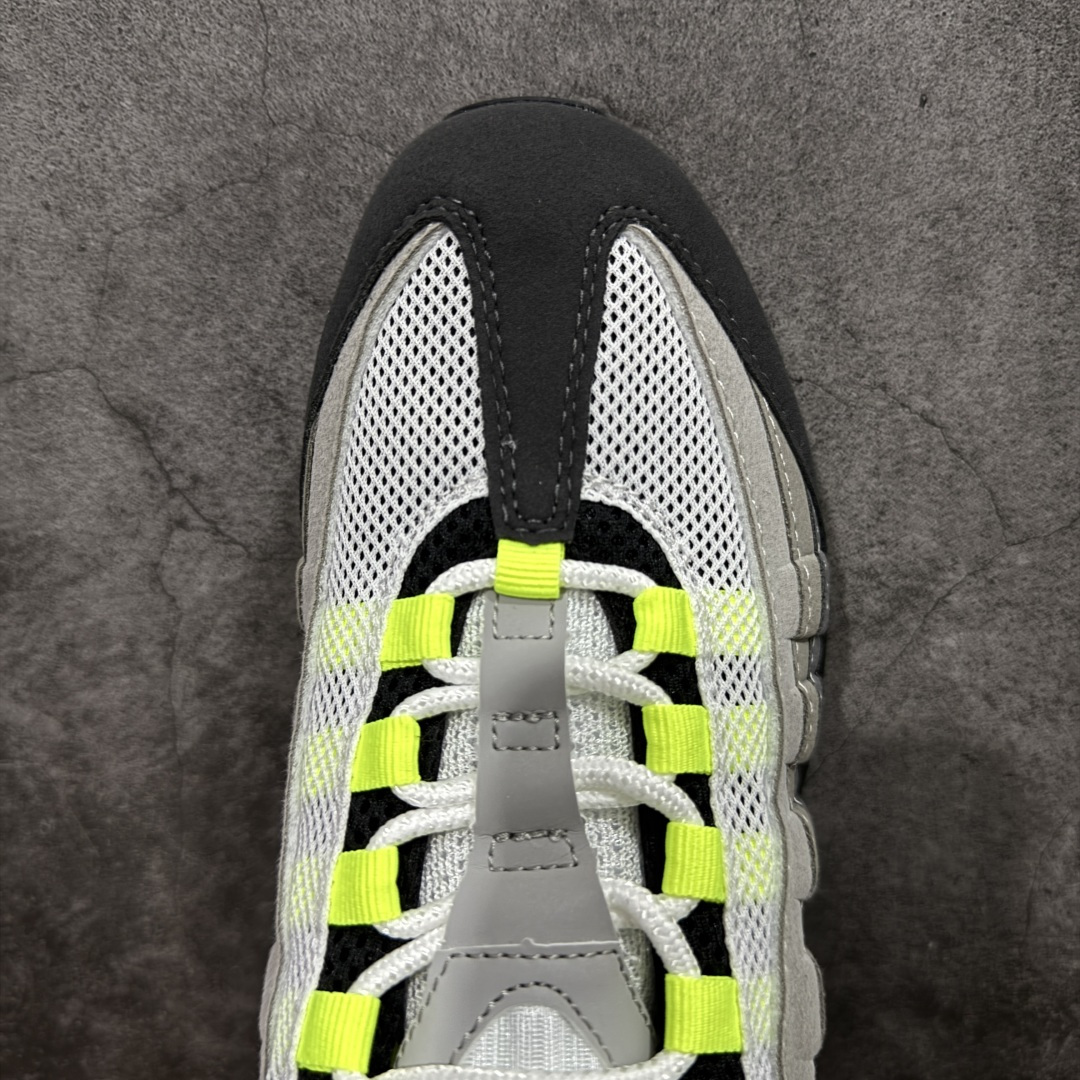 图片[5]-【EM纯原/小绿x】NK Air Max 95 OG 联名复古舒适气垫运动鞋 2025版复刻 HM4740-001 全部配色 原鞋开发生产 高度还原 一眼ZP既视感 男女鞋真标半码制 原楦原纸版数据开发 环保进口透气牛皮革材质 高弹EVA缓震中底组合开窗式Air气垫装置 外置防滑耐磨橡胶外底❗ 尺码：36 37.5 38 38.5 39 40 40.5 41 42 42.5 43 44 44.5 45 46 47.5-选品中心