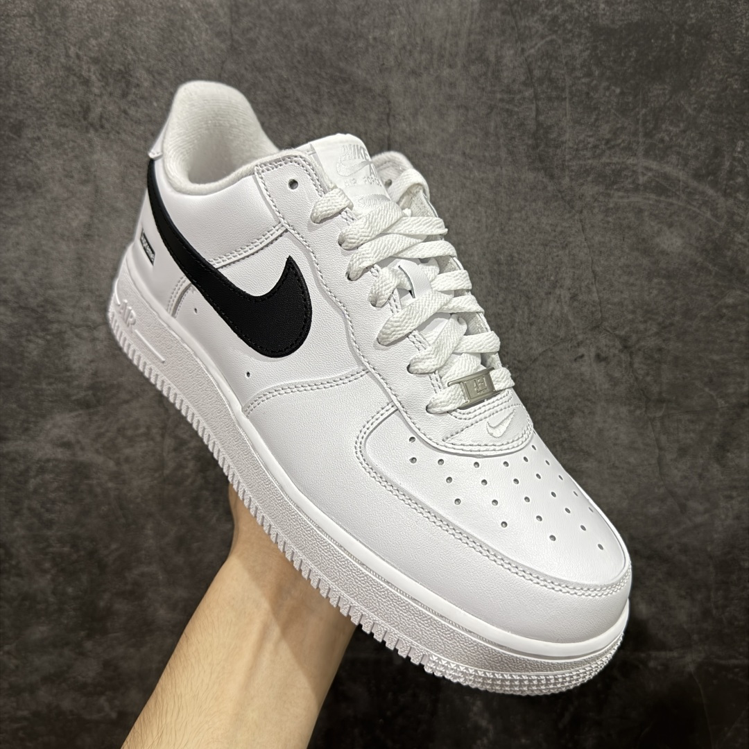 图片[3]-【PK纯原】Supreme x NK Air Force 1 Low \’07 空军一号低帮经典板鞋联名 白黑 CU9225-102 顶级空军 纯原大厂出品 价格实惠 吊打秒杀市场同价所有品质💪🏻 细节超级完美 全鞋电脑针车 工整有序 原厂港宝加持完美还原灵魂版型 原盒原配从里到外百分百还原 原厂全头层原厂皮料 原标原盒 内置Sole气垫 中底白色背胶 中底划线 已经无限的接近公司 原厂楦头 原厂刺绣 后跟弧度修正 正确中底四线防伪 尺码： 40 40.5 41 42 42.5 43 44 44.5 45 46 47.5-选品中心