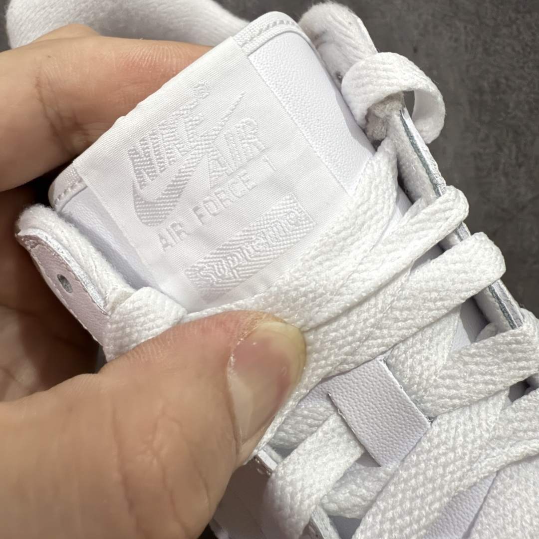 图片[6]-【PK纯原】Supreme x NK Air Force 1 Low \’07 空军一号低帮经典板鞋联名 白黑 CU9225-102 顶级空军 纯原大厂出品 价格实惠 吊打秒杀市场同价所有品质💪🏻 细节超级完美 全鞋电脑针车 工整有序 原厂港宝加持完美还原灵魂版型 原盒原配从里到外百分百还原 原厂全头层原厂皮料 原标原盒 内置Sole气垫 中底白色背胶 中底划线 已经无限的接近公司 原厂楦头 原厂刺绣 后跟弧度修正 正确中底四线防伪 尺码： 40 40.5 41 42 42.5 43 44 44.5 45 46 47.5-选品中心