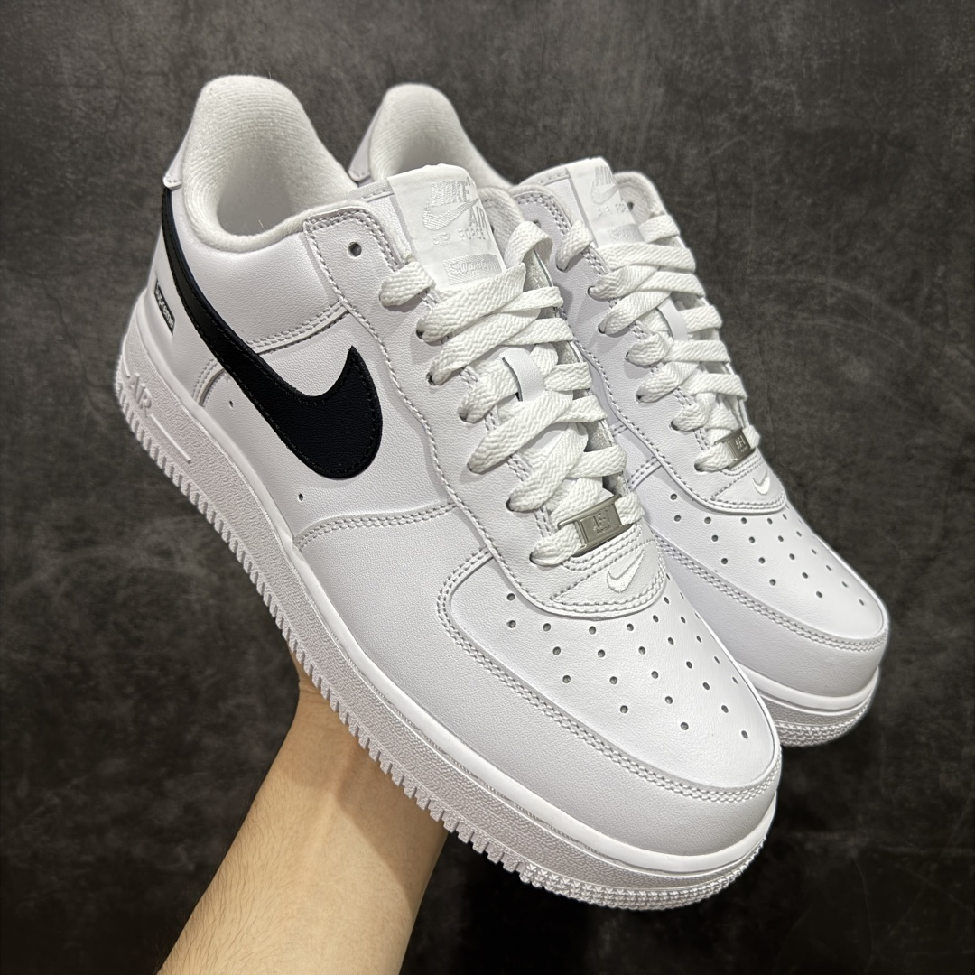 【PK纯原】Supreme x NK Air Force 1 Low \’07 空军一号低帮经典板鞋联名 白黑 CU9225-102 顶级空军 纯原大厂出品 价格实惠 吊打秒杀市场同价所有品质💪🏻 细节超级完美 全鞋电脑针车 工整有序 原厂港宝加持完美还原灵魂版型 原盒原配从里到外百分百还原 原厂全头层原厂皮料 原标原盒 内置Sole气垫 中底白色背胶 中底划线 已经无限的接近公司 原厂楦头 原厂刺绣 后跟弧度修正 正确中底四线防伪 尺码： 40 40.5 41 42 42.5 43 44 44.5 45 46 47.5-选品中心