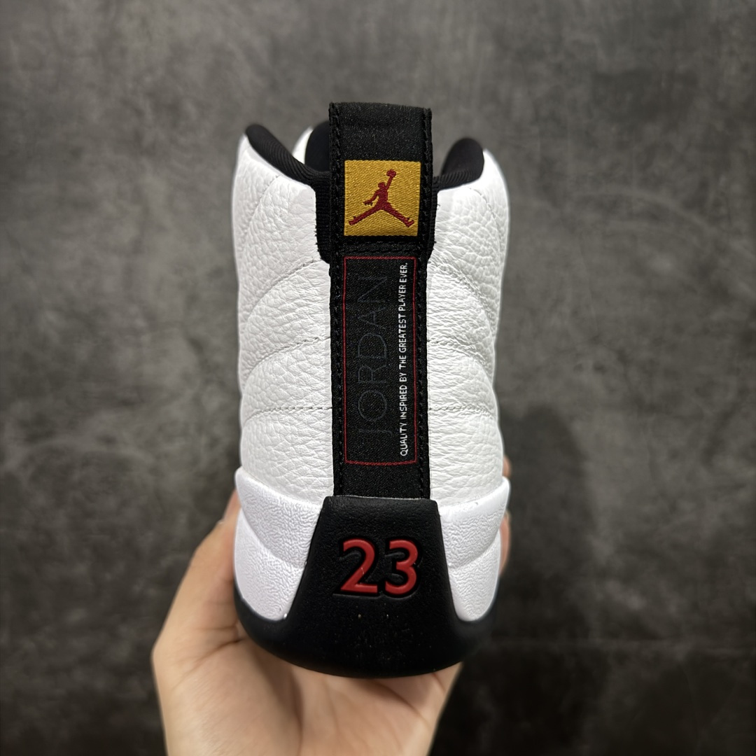 图片[4]-【OG纯原】顶级Air Jordan AJ12 黑白金扣 货号：CT8013-117 原楦原纸板开发 原汁原味12代鞋型 进口原厂皮料 超软荔枝皮 质感满分 原厂碳板 原装材料 原厂定制金属扣 原厂电绣 支持与公司货全方位对比 只服务于5%懂鞋的高端客户 发国外可支持各种retail商店充正寄售 尺码：40 40.5 41 42 42.5 43 44 44.5 45 45.5 46 47.5-选品中心