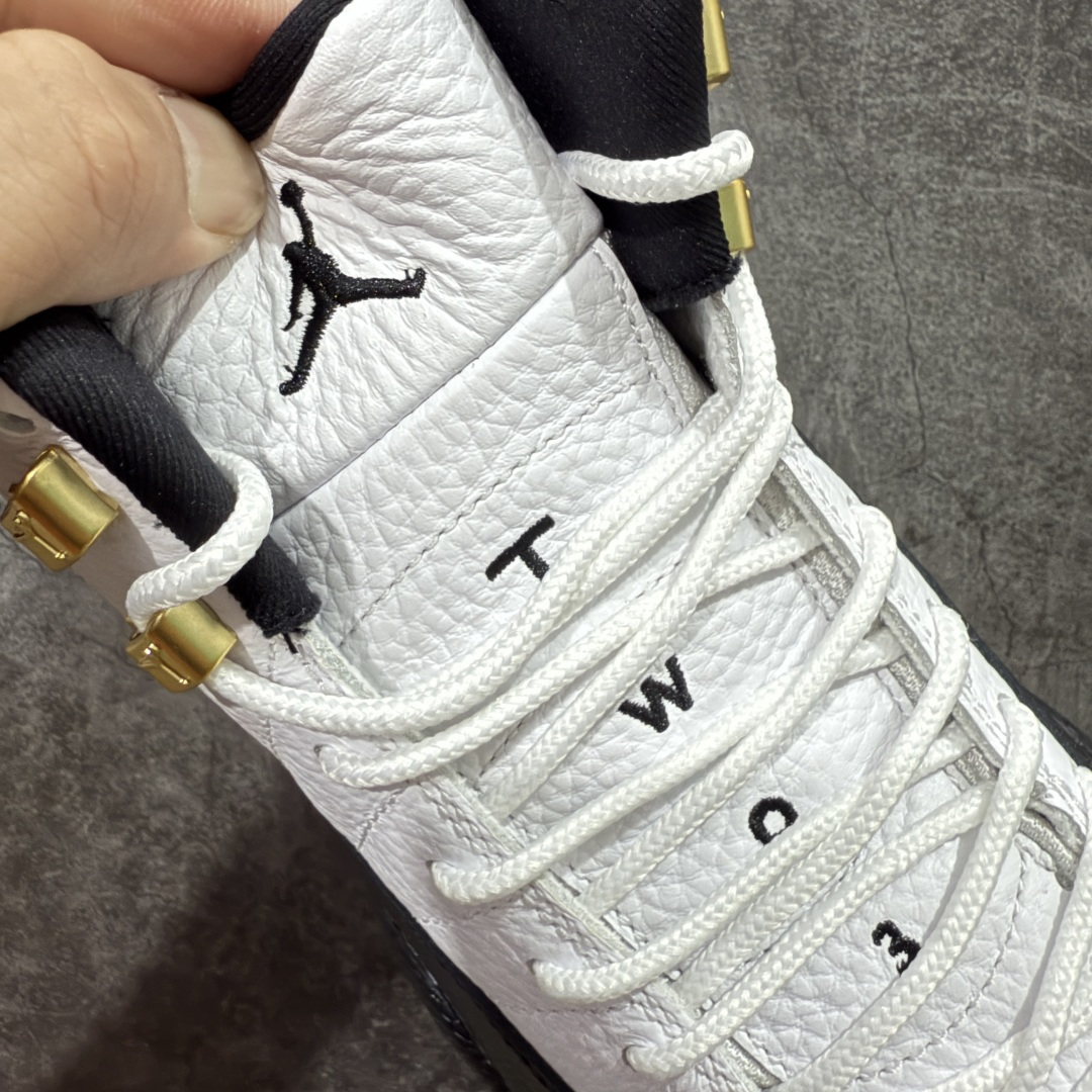 图片[6]-【OG纯原】顶级Air Jordan AJ12 黑白金扣 货号：CT8013-117 原楦原纸板开发 原汁原味12代鞋型 进口原厂皮料 超软荔枝皮 质感满分 原厂碳板 原装材料 原厂定制金属扣 原厂电绣 支持与公司货全方位对比 只服务于5%懂鞋的高端客户 发国外可支持各种retail商店充正寄售 尺码：40 40.5 41 42 42.5 43 44 44.5 45 45.5 46 47.5-选品中心