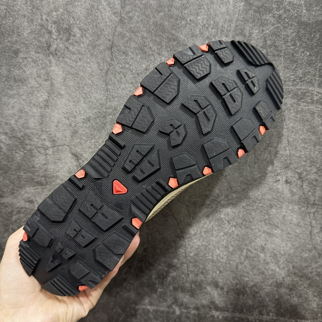 图片[9]-【666版本】SALOMON萨洛蒙 Techamphibian 5 T5圆头舒适 透气速干抓地 溯溪鞋 474324 纯原外贸平台特供订单 耗时半年巨作 #全套原纸板楦头开发 #原厂特供网布配套加持 #确保原汁原味 完美呈现版型 #原档数据独家私模五层组合大底 #男女鞋同步官方开发至46 #原装Ortholite轻量化鞋垫 #中底布带钢印编号 原厂TPU锁扣 #进口港宝加持 后跟自然饱满 还原公司包裹性 #鞋面采用SENSIFT贴合技术 #全方位贴合包裹脚型 #鞋跟部鞋底牵引设计 #提供强大的抓地性能 #更适应野外崎岖不平的道路 #其3D ADVANCED CHASSIS底盘 材料轻量大化 钉齿设计更具稳定性 防护性 #鞋底易磨损区运用CONTAGRIP高耐磨材料 应对城市硬质路面长距离跑考验 尺码：36 36.5 37.5 38 38.5 39 40 40.5 41 42 42.5 43 44 45-选品中心