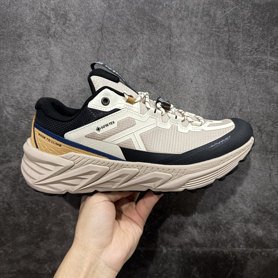 【PK防水版】凯乐石KAILAS 山行-2 GTX 运动户外抓地透气 跑山徒步鞋 凯乐石行云FLT徒步鞋满足了我对春日徒步的全部要求,走了一天都不想脱下来!非常非常的轻,抓地力强还非常防滑,跑跑跳跳都特别轻盈,走了一天也不觉得累。回弹力和支撑力都很好,一直走也没有觉得累。既防水又透气,让双脚保持干爽! 尺码: 40-45 编码: XSC320330-选品中心