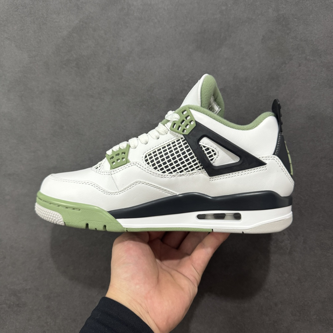 图片[2]-【GQ福利版】Air Jordan AJ4 全头层 外贸尾单 零售圈做工 抵债套现 原纸板楦头开发 定制优质皮料 完美鞋型匹配公司货 正确TPU鞋舌锁扣 最新原厂底模 大底卡色咬花完美 鞋柜必备鞋款 尺码： 40 40.5 41 42 42.5 43 44 44.5 45 46 47.5-选品中心