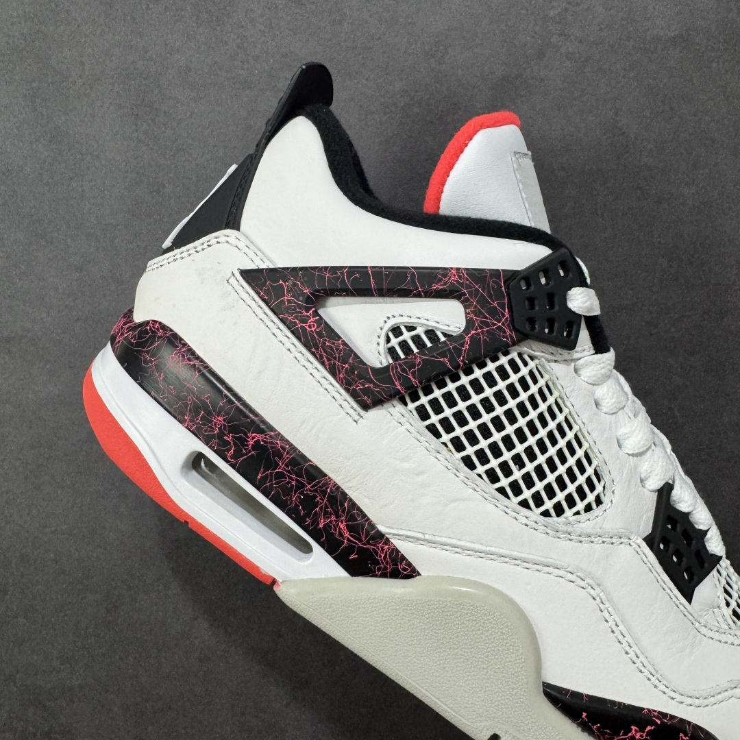 图片[6]-【GQ福利版】Air Jordan AJ4 全头层 外贸尾单 零售圈做工 抵债套现 原纸板楦头开发 定制优质皮料 完美鞋型匹配公司货 正确TPU鞋舌锁扣 最新原厂底模 大底卡色咬花完美 鞋柜必备鞋款 尺码：40 40.5 41 42 42.5 43 44 44.5 45 46 47.5-选品中心