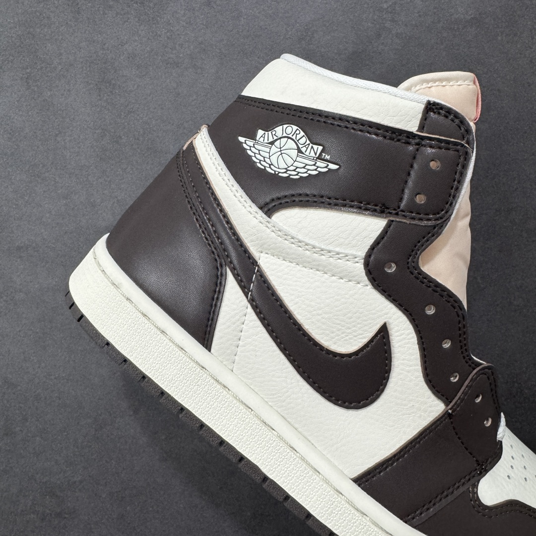图片[6]-【H11版本】耐克Nike Air Jordan 1 Retro High OG AJ1代经典复古经典高帮白棕百搭文化篮球鞋 FD2596-200 公司级真标半码制#原档案原数据开发版型#采用荔枝纹头层皮革鞋面材质#原厂立体填充鞋舌海绵#中底注胶孔及缜密中底拉帮工艺#原数据开发模具大底 尺码： 35.5 36 36.5 37.5 38 38.5 39 40 40.5 41 42 42.5 43 44 44.5 45 46 47.5 编码：H11B290300-选品中心