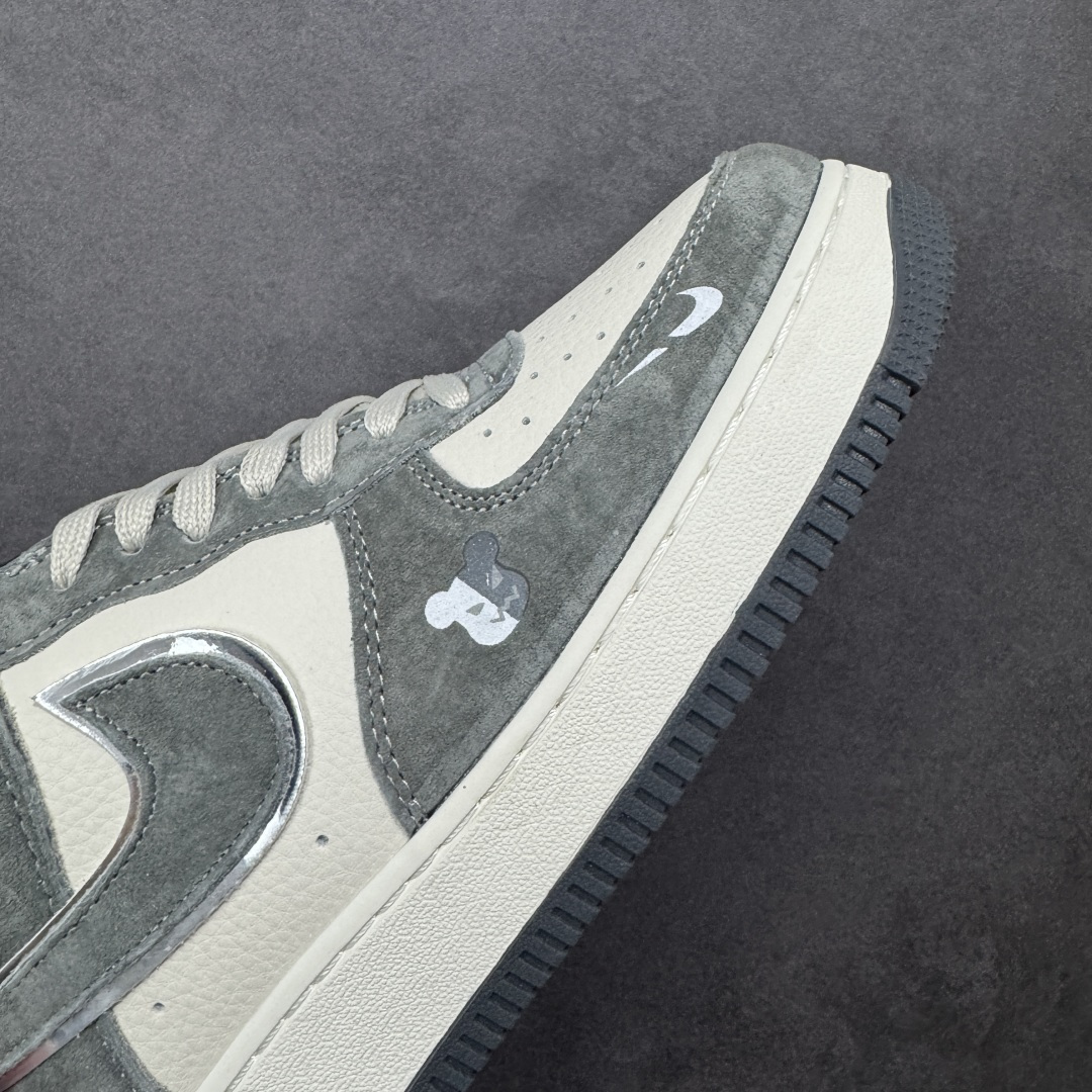 图片[5]-【定制版】NIke Air Force 1 \’07 Low “暴力熊联名——灰猪八”空军一号 低帮 运动鞋 休闲鞋 折边针车 工艺难度大 原楦头原纸板 原装鞋盒 定制五金配件 内置全掌气垫 原厂鞋底 货号：SY1388-004 尺码：36 36.5 37.5 38 38.5 39 40 40.5 41 42 42.5 43 44 44.5 45 编码：HXSA310320-选品中心
