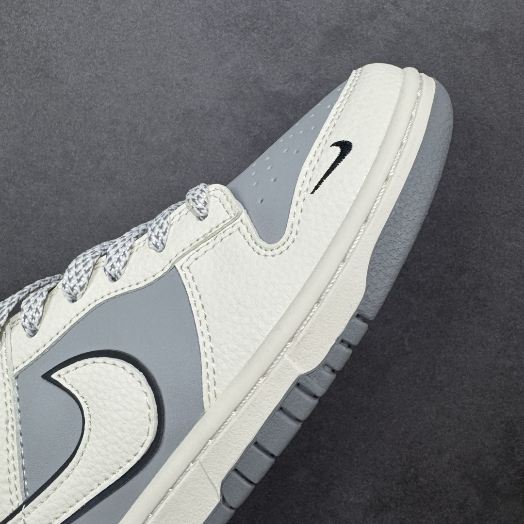 图片[5]-【定制版】The North Face x Nk SB Dunk Low 定制配色 北面联名 复古低帮休闲百搭板鞋 公司级版本 定制鞋盒 大厂流水生产 超高清洁度 皮料切割干净无任何毛边 橡胶大底 防滑耐磨 舒适上脚 货号：JP1628-024  尺码：36 36.5 37.5 38 38.5 39 40 40.5 41 42 42.5 43 44 44.5 45 编码：HXSB330340-选品中心