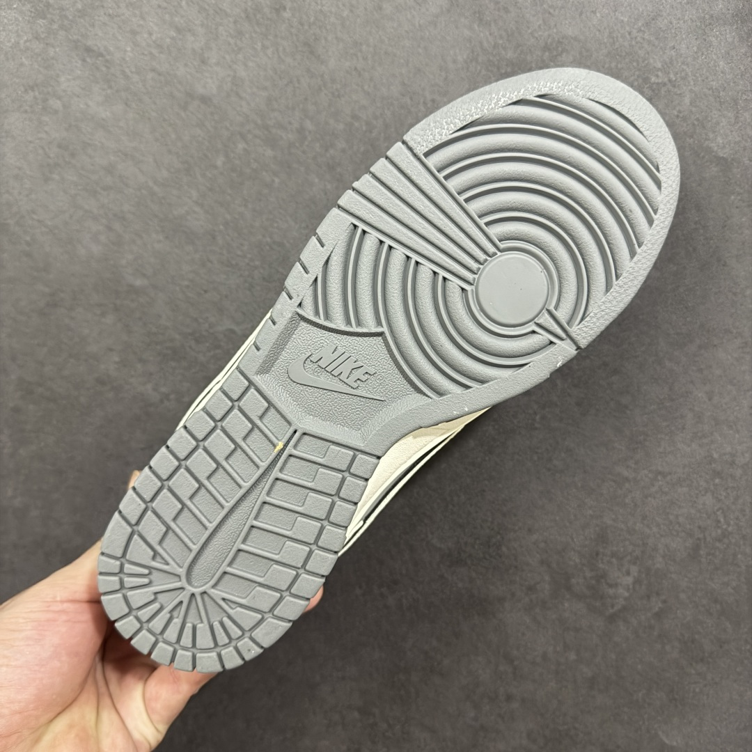 图片[9]-【定制版】The North Face x Nk SB Dunk Low 定制配色 北面联名 复古低帮休闲百搭板鞋 公司级版本 定制鞋盒 大厂流水生产 超高清洁度 皮料切割干净无任何毛边 橡胶大底 防滑耐磨 舒适上脚 货号：JP1628-024  尺码：36 36.5 37.5 38 38.5 39 40 40.5 41 42 42.5 43 44 44.5 45 编码：HXSB330340-选品中心