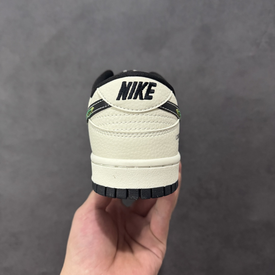 图片[4]-【定制版】NK SB Dunk Low 手工刺绣 米白黑LV印花 高端定制 低帮休闲板鞋 #定制鞋盒 大厂纯原品质出货 超高清洁度 皮料切割干净无任何毛边 细节完美 货号：DS6608-017 尺码：36 36.5 37.5 38 38.5 39 40 40.5 41 42 42.5 43 44 44.5 45 编码：HXSB330340-选品中心