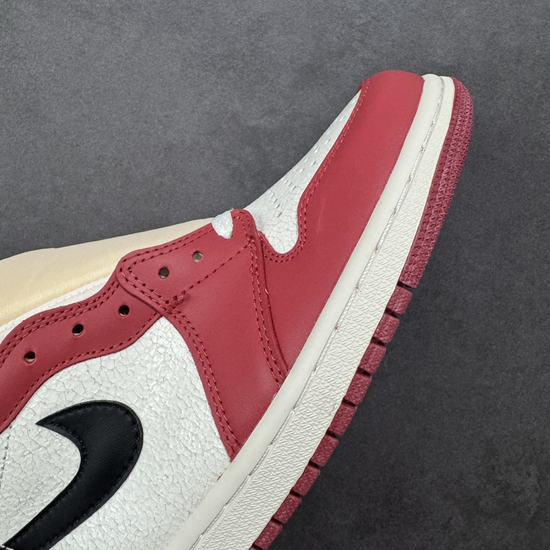 图片[5]-【头层BC版】Nike Air Jordan aj1 Retro High OG 复古芝加哥 百搭休闲文化运动篮球鞋 口碑AJ大厂出品 全系列原楦原纸板开发 原厂头层皮料加持 原厂定型后跟完美效果 裁片超高清洁度 针车 细节到位 性价比十足💪🏻 货号：DZ5485-612 尺码：40-47.5（半）-选品中心