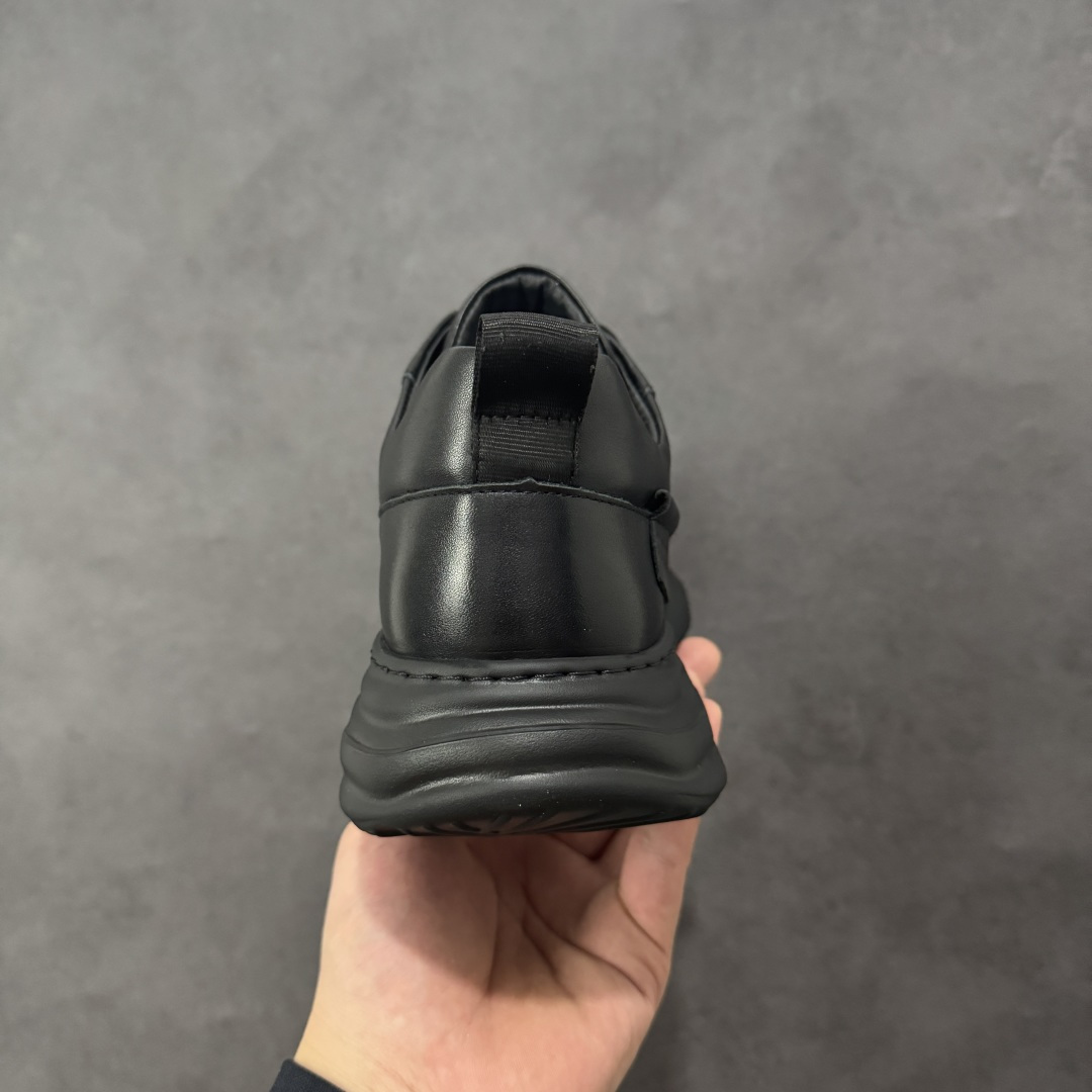 图片[4]-【广东纯原版】ECCO爱步跑步鞋百搭舒适 秋冬新款厚底休闲运动鞋男鞋 灵动系列 黄景瑜同款 品质牛皮鞋面，轻盈柔韧 具有良好的透气性 细腻柔软 简约系带设计 可自由调节松紧 贴合脚型 PU泡沫橡胶大底 抓地力强 具有良好的防滑耐磨性 时尚简约 休闲百搭 尺码：38 39 40 41 42 43 44 （皮鞋码）-选品中心