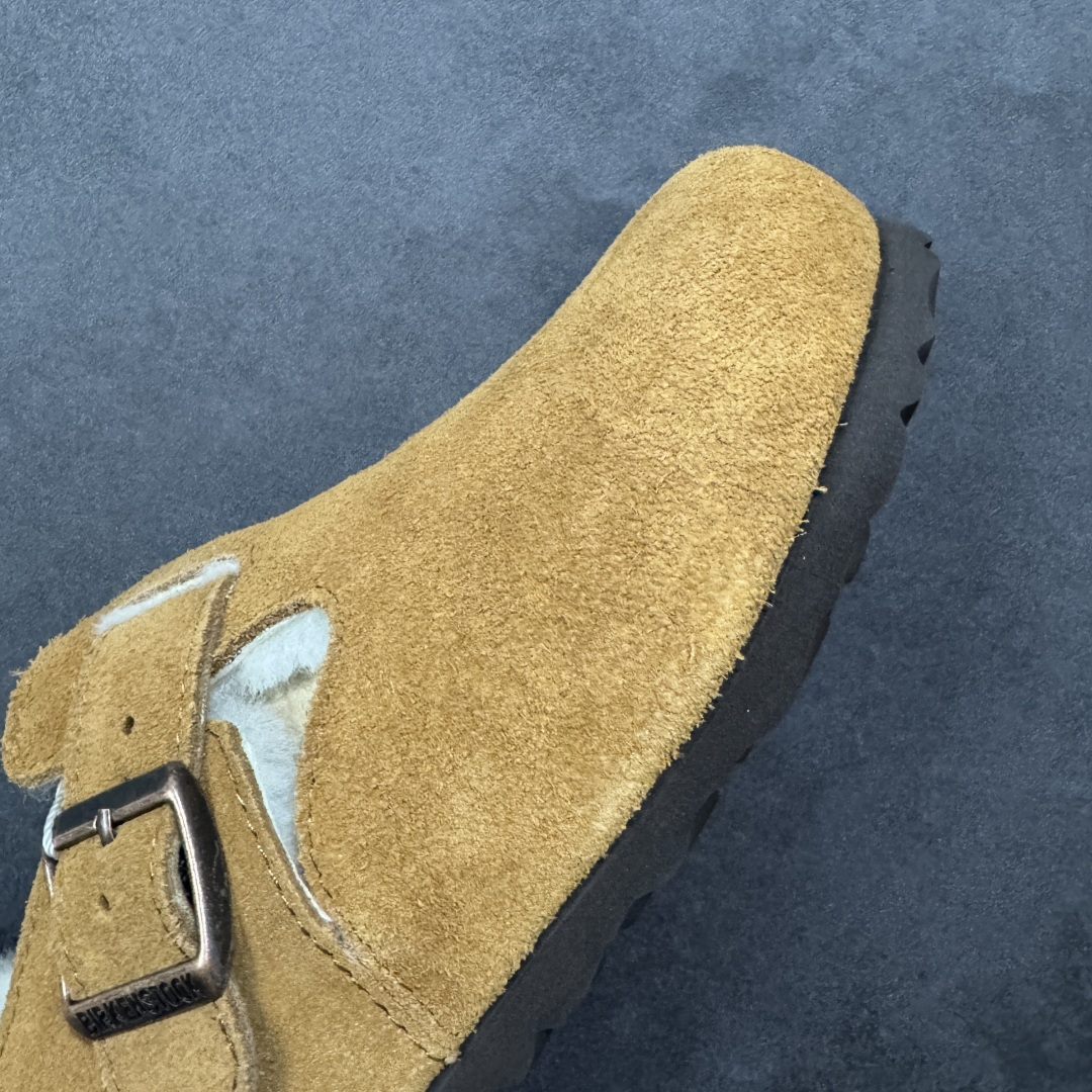 图片[5]-【纯原Y版真羊毛】Birkenstock 博肯软木软底半拖 羊毛一体全包懒人鞋 区别市场版本 市场最高品质 注意真羊毛 区别市场便宜毛拖 假羊毛‼️ BK博肯鞋，家喻户晓，每个时尚博主都爱的单品！非常好搭配，一年可以穿三季的鞋子。虽然经典，但是我们从未忽视它的舒适度。我们精心挑选软硬度适中的木屑脚床，不易开裂不易变型；完美的切合人体工学的底弧，脚床上还特意优化➕一层乳胶，让我们每一脚都像踩在枕头般的感觉！时尚girl 必备单品！ 鞋面：进口高丝光牛反毛皮 内里：羊毛里（真毛） 底：木屑脚床➕防滑EVA底片 尺码：35-40-选品中心