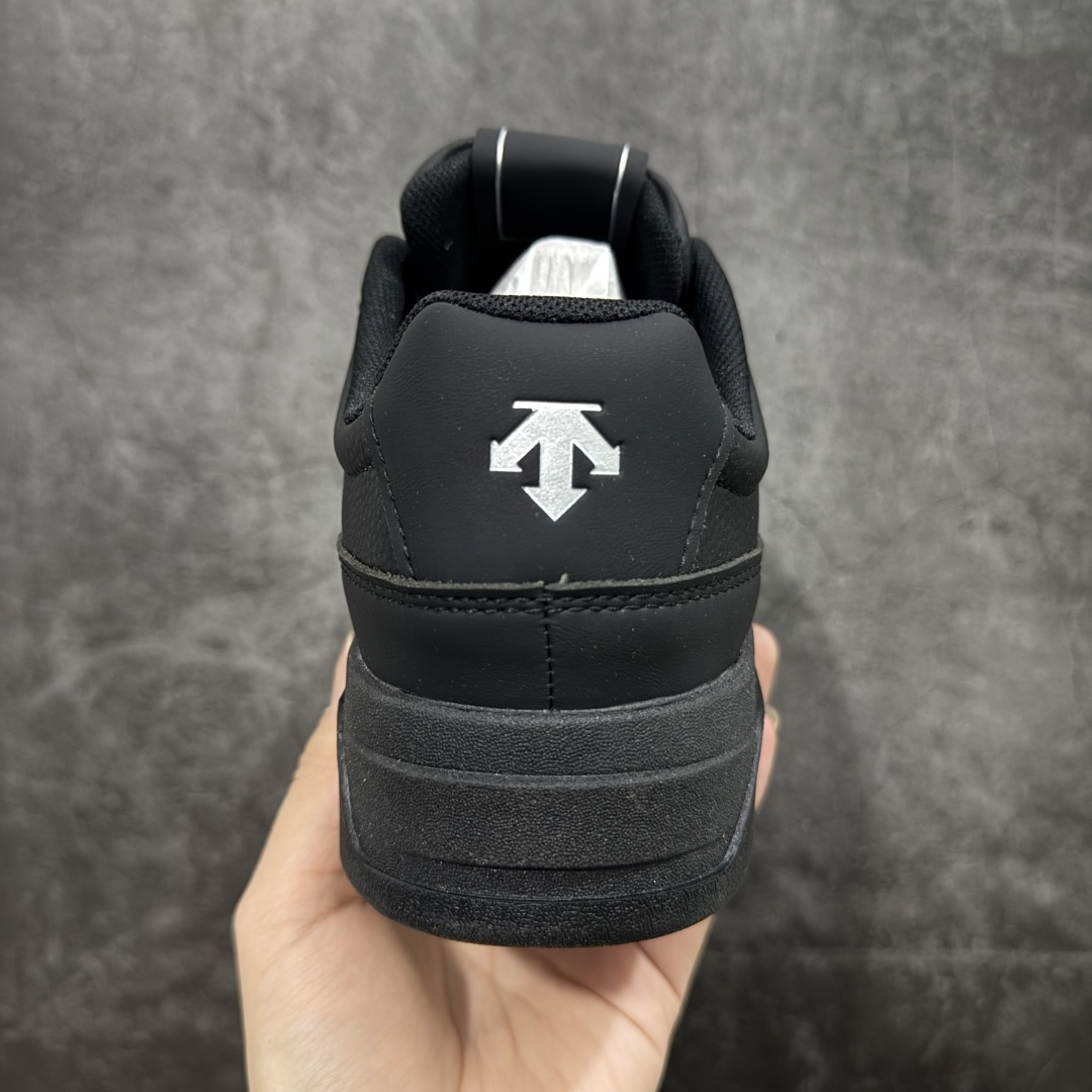 图片[4]-【公司级】迪桑特DESCENTE DUALIS DE BOARD 运动舒适 低帮休闲鞋 灵感源于经典鞋形 以简洁线条勾勒百搭造型 选用皮革鞋面赋予质感 缓震中底提升穿着舒适度 兼顾日常运动与休闲场景 让实用与仪式感巧妙融合 尺码：36 36.5 37.5 38 38.5 39 40 40.5 41 42 42.5 43 44 45-选品中心