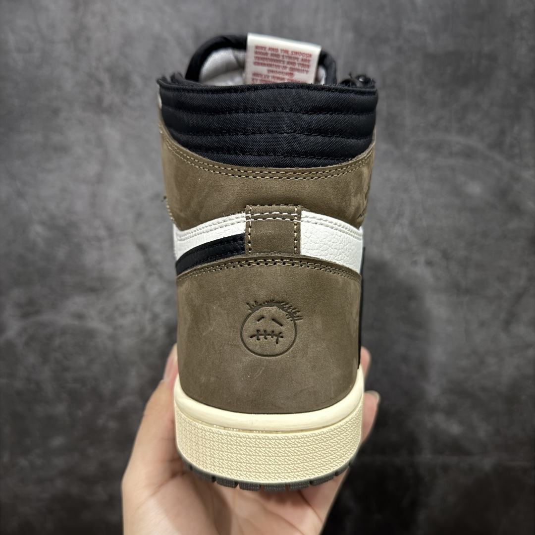 图片[4]-【清远TS版】Air Jordan aj1 Retro High OG x Travis Scott TS倒钩 AJ1高帮倒钩 百搭休闲文化运动篮球鞋CD4487-001 口碑AJ大厂出品 全系列原楦原纸板开发 原厂头层皮料加持 原厂定型后跟完美效果 裁片超高清洁度 针车 细节到位 性价比十足💪🏻 尺码：36-48.5（半）-选品中心
