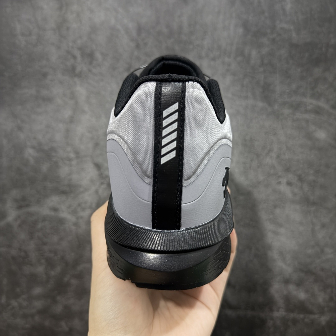 图片[4]-【莞产纯原】迪桑特DESCENTE RUNNING DFLUID流体鞋缓震BOA防水回弹支撑跑步鞋 男款 灰色 官方同步上架 适合技术路线单日徒步穿着 受到长途野外跑步鞋的启发 适合在变化的地形上进行快速轻快的徒步旅行穿着，舒适而有支撑性，使您充满信心。该设计与脚部融为一体，可最大限度地减少摩擦 尺码：39-45-选品中心