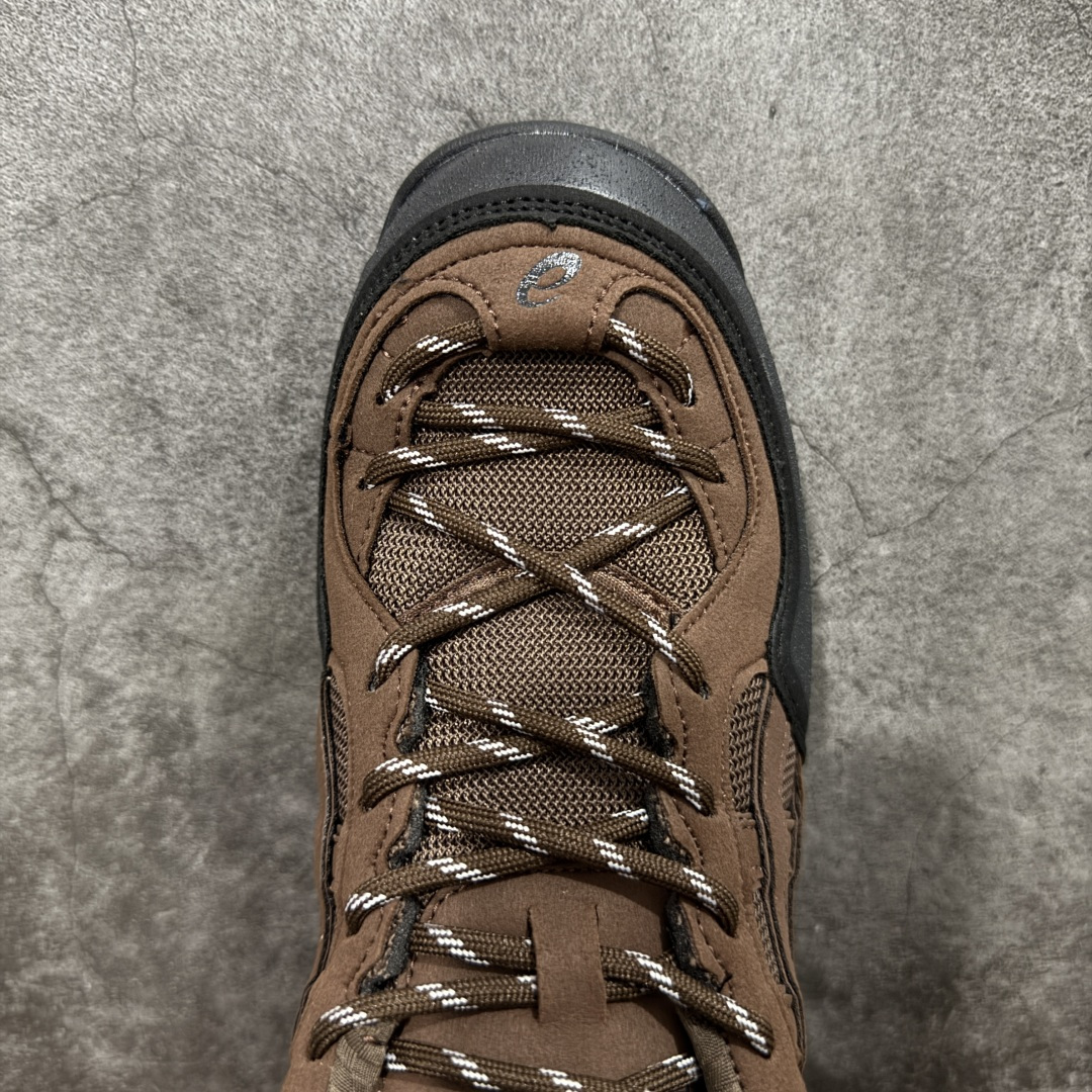 图片[5]-【纯原版】Asics Gel-PICKAX 亚瑟士运动休闲透气专业跑鞋 鞋面采用反绒皮与网布拼接 透气舒适兼具休闲时尚 结合简明的配色 展现品牌的传承 及引领复古流行的主题 虎爪造型的LOGO 鞋身稳定包裹系统 支撑鞋身 经典宽大鞋型配备防偏移设计 提升包裹性 穿着舒适 鞋面透气孔设计 提供透气性 尺码：36 37 37.5 38 39 39.5 40 40.5 41.5 42 42.5 43.5 44 45-选品中心