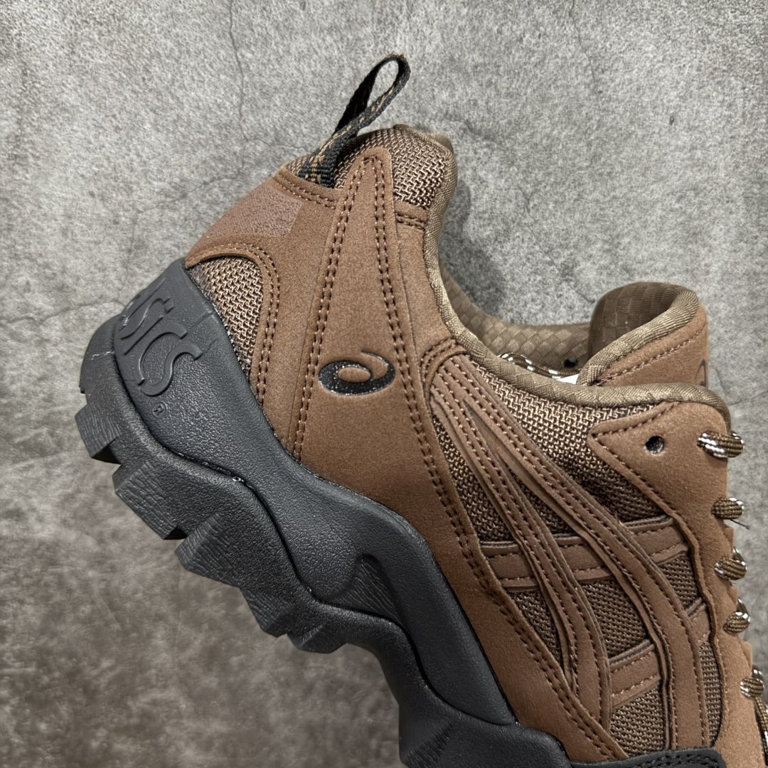 图片[7]-【纯原版】Asics Gel-PICKAX 亚瑟士运动休闲透气专业跑鞋 鞋面采用反绒皮与网布拼接 透气舒适兼具休闲时尚 结合简明的配色 展现品牌的传承 及引领复古流行的主题 虎爪造型的LOGO 鞋身稳定包裹系统 支撑鞋身 经典宽大鞋型配备防偏移设计 提升包裹性 穿着舒适 鞋面透气孔设计 提供透气性 尺码：36 37 37.5 38 39 39.5 40 40.5 41.5 42 42.5 43.5 44 45-选品中心