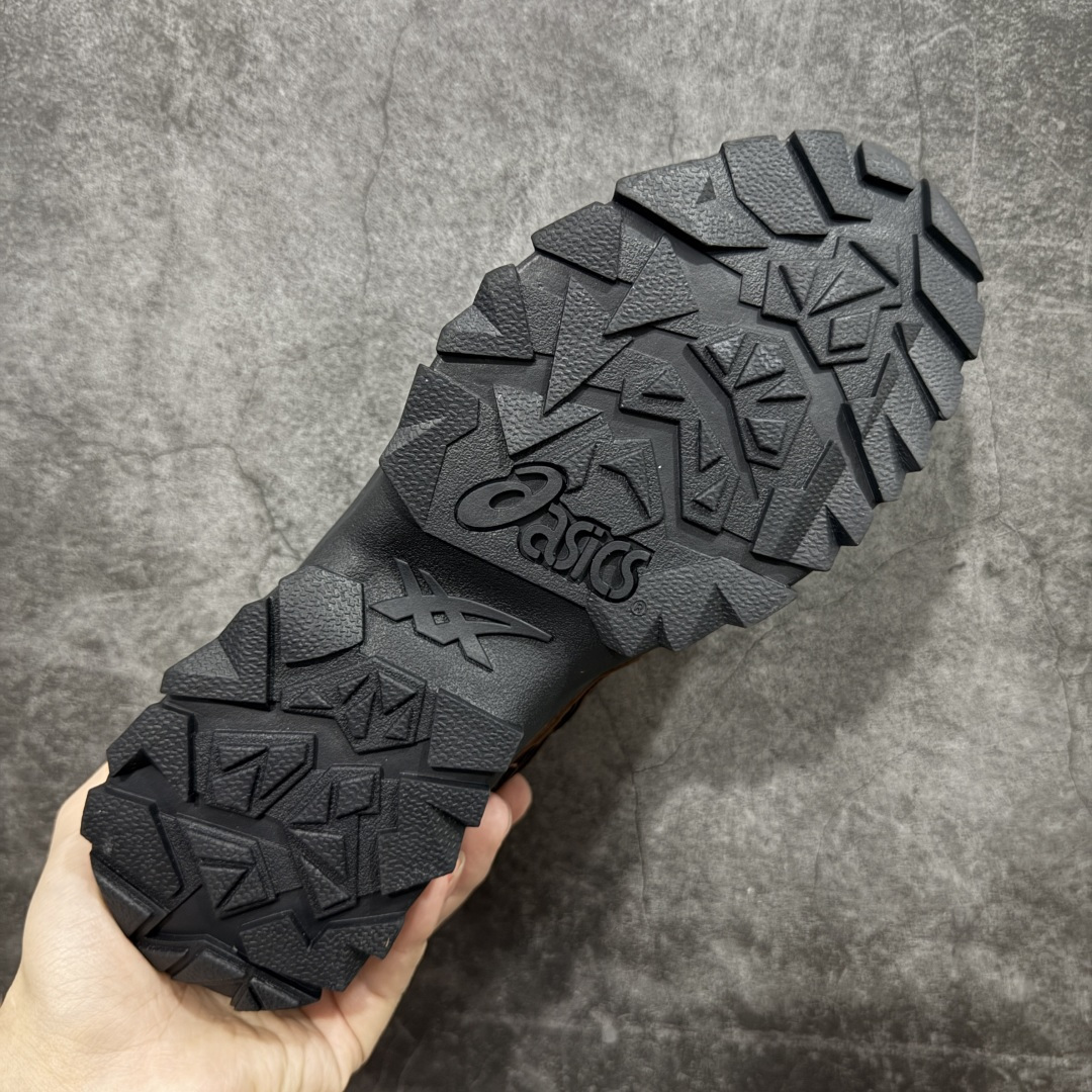 图片[9]-【纯原版】Asics Gel-PICKAX 亚瑟士运动休闲透气专业跑鞋 鞋面采用反绒皮与网布拼接 透气舒适兼具休闲时尚 结合简明的配色 展现品牌的传承 及引领复古流行的主题 虎爪造型的LOGO 鞋身稳定包裹系统 支撑鞋身 经典宽大鞋型配备防偏移设计 提升包裹性 穿着舒适 鞋面透气孔设计 提供透气性 尺码：36 37 37.5 38 39 39.5 40 40.5 41.5 42 42.5 43.5 44 45-选品中心