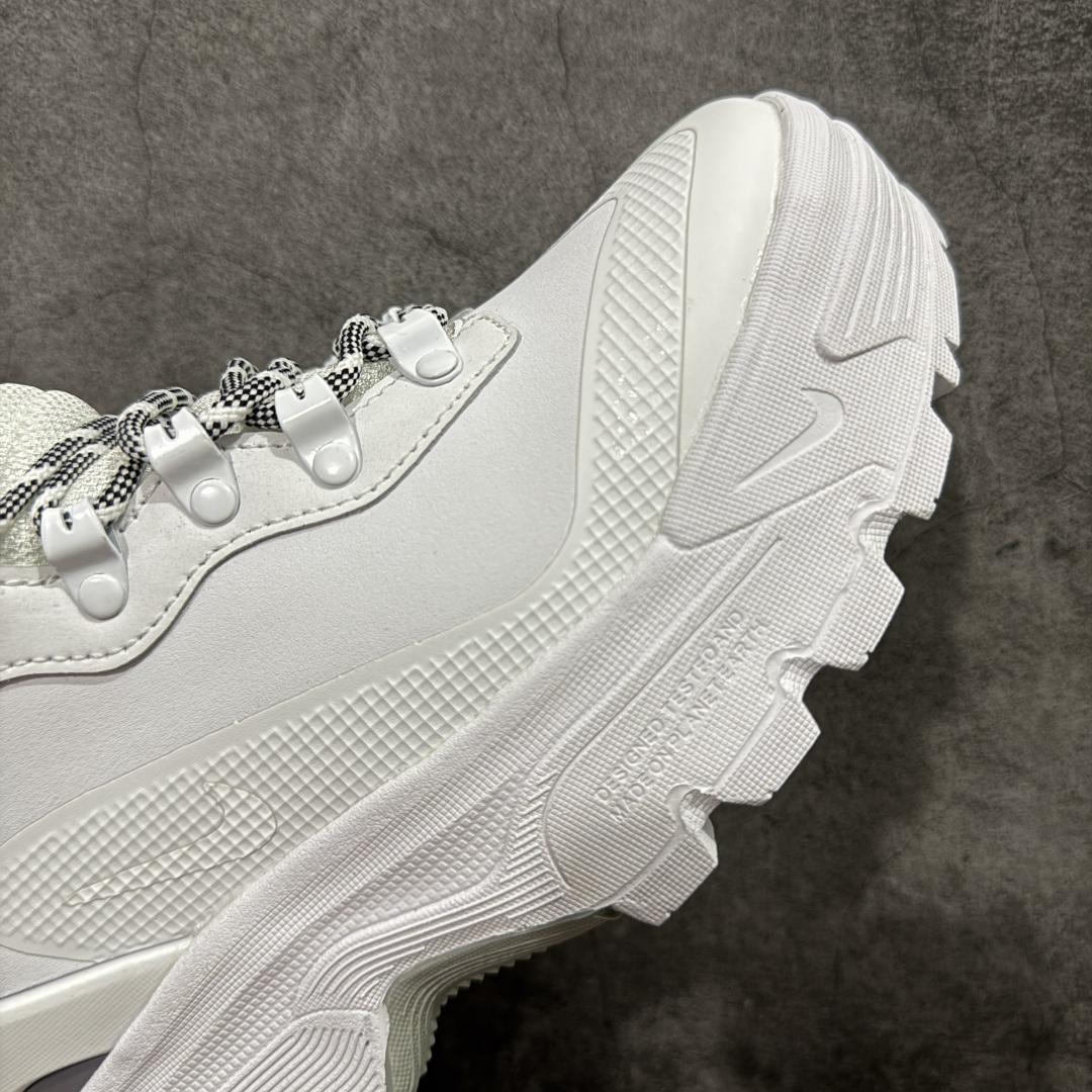 图片[6]-【公司级】Nike ACG GORE-TEX 防滑耐磨 户外高帮运动休闲鞋 这款鞋主打GORE-TEX科技，暴雨天等不良天气也能轻松应对，还配了Air Zoom气垫，踩上去软弹舒适。 鞋底纹路超深，防滑抓地力强，山地石子路都稳得很，户外探险或者城市穿都超有型！ Nike ACG Air Zoom Gaiadome GORE-TEX 男子运动鞋可驾驭多种场合。此鞋款采用耐穿材料，结合 GORE-TEX 技术和经过精心调整的大号凸起底纹，可驾驭陡峭山坡。简而言之，无论是徒步、背包旅行或是简单的探索，这双鞋都能满足你。 货号：DD2858–100 尺码：36-47-选品中心